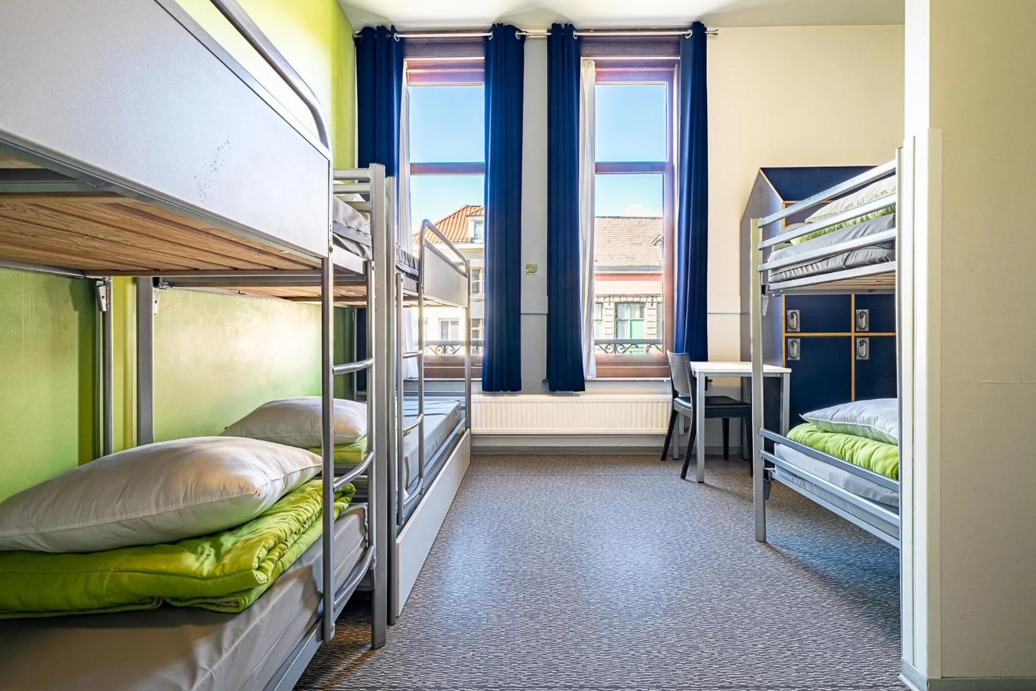 Bed in Auberge de Jeunesse de Tournai - Youth Hostel