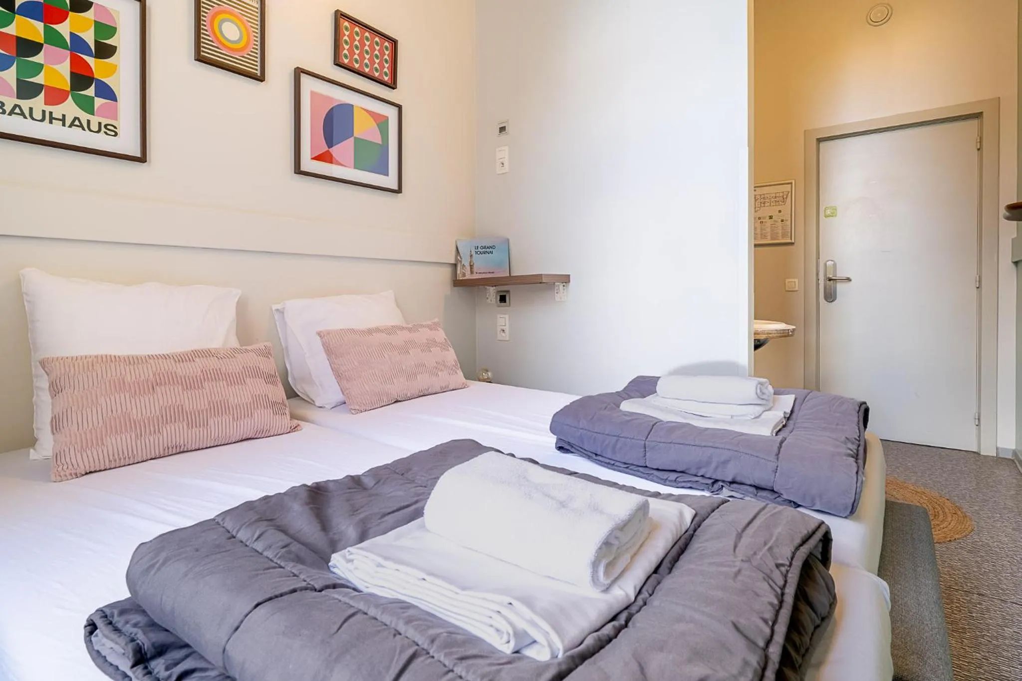 Bed in Auberge de Jeunesse de Tournai - Youth Hostel