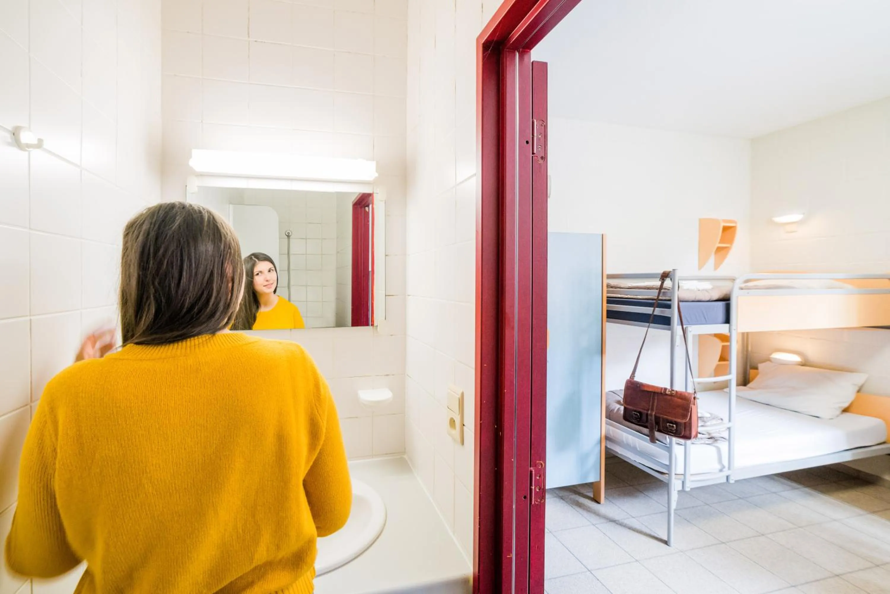 People, Bed in Auberge de Jeunesse de Namur