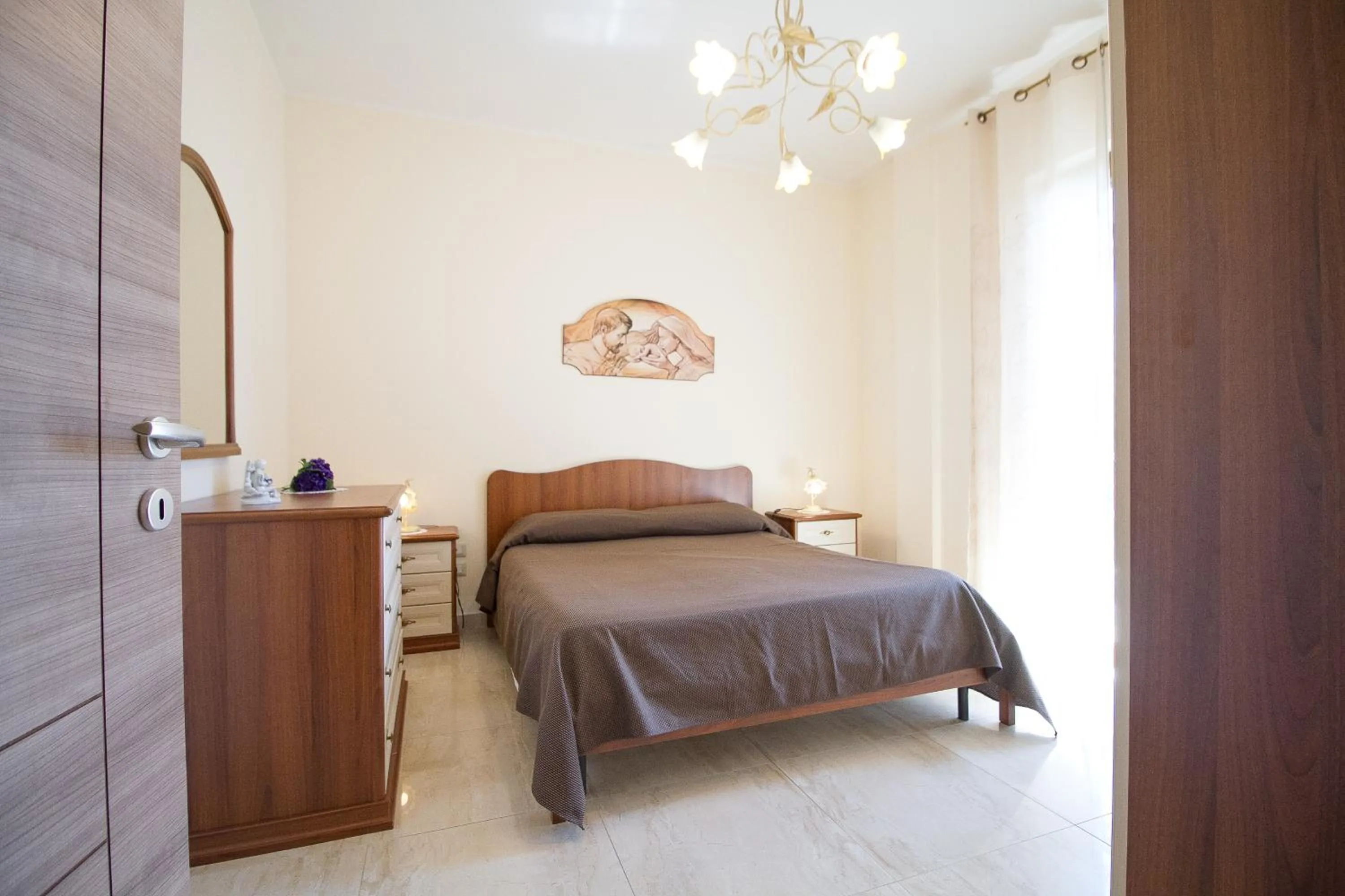 Bed in Etna Royal View