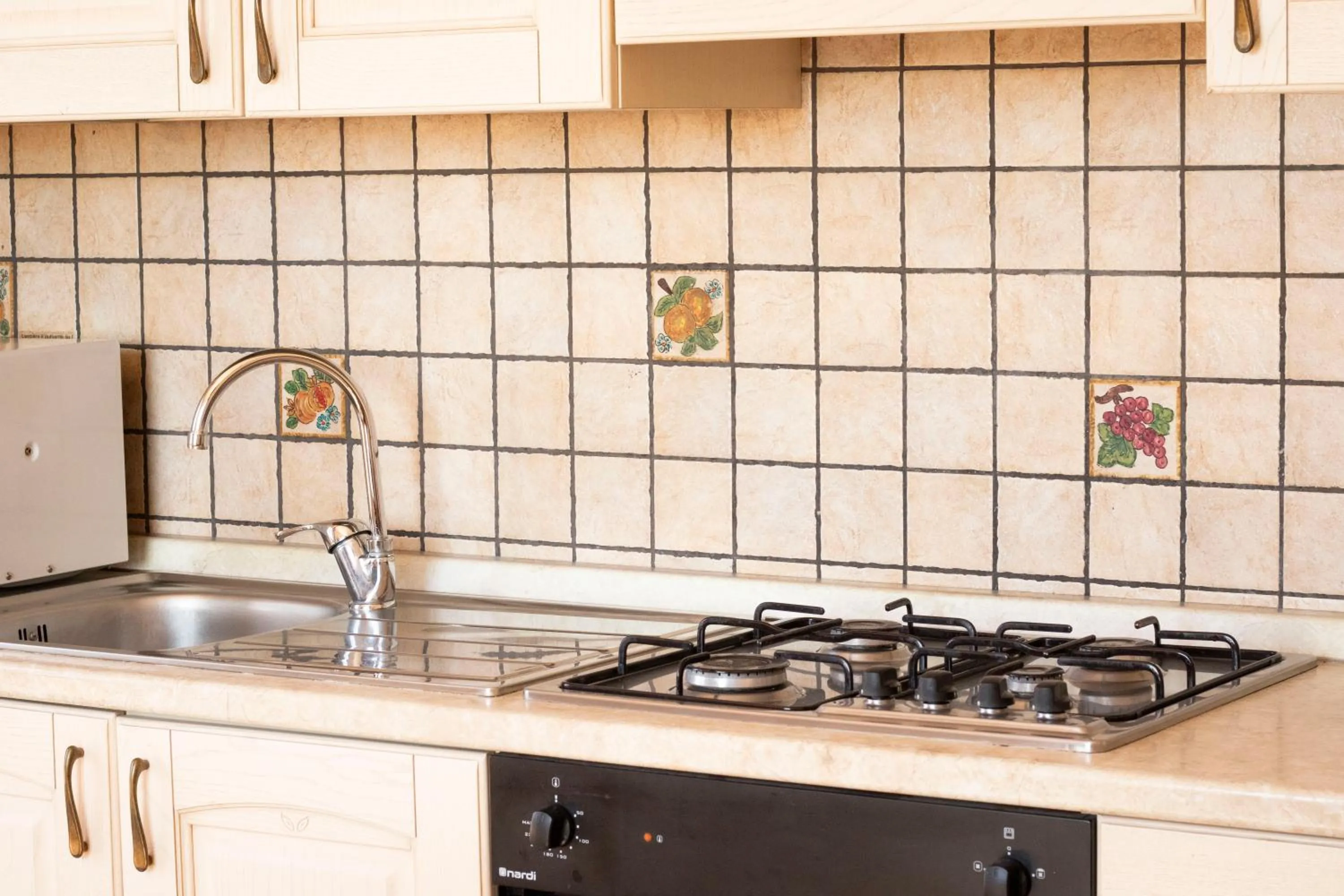 Kitchen or kitchenette in Etna Royal View