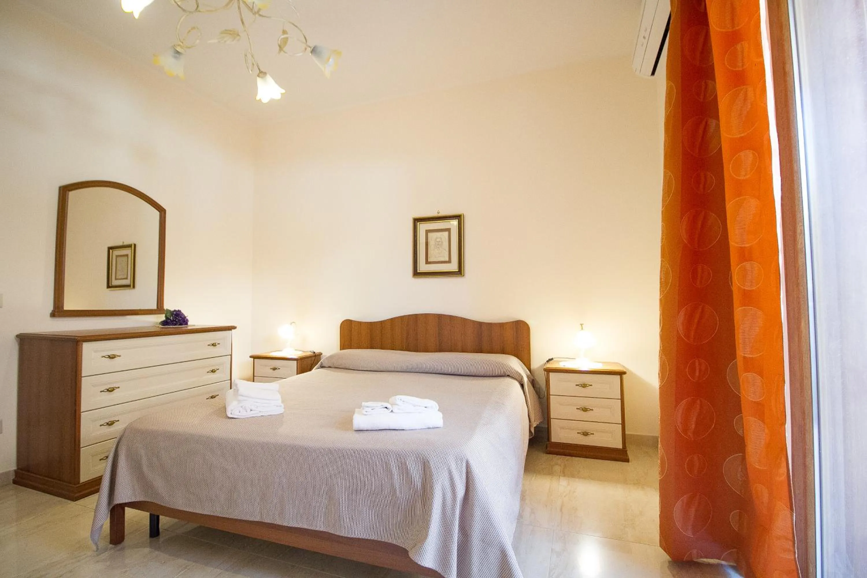 Bed in Etna Royal View