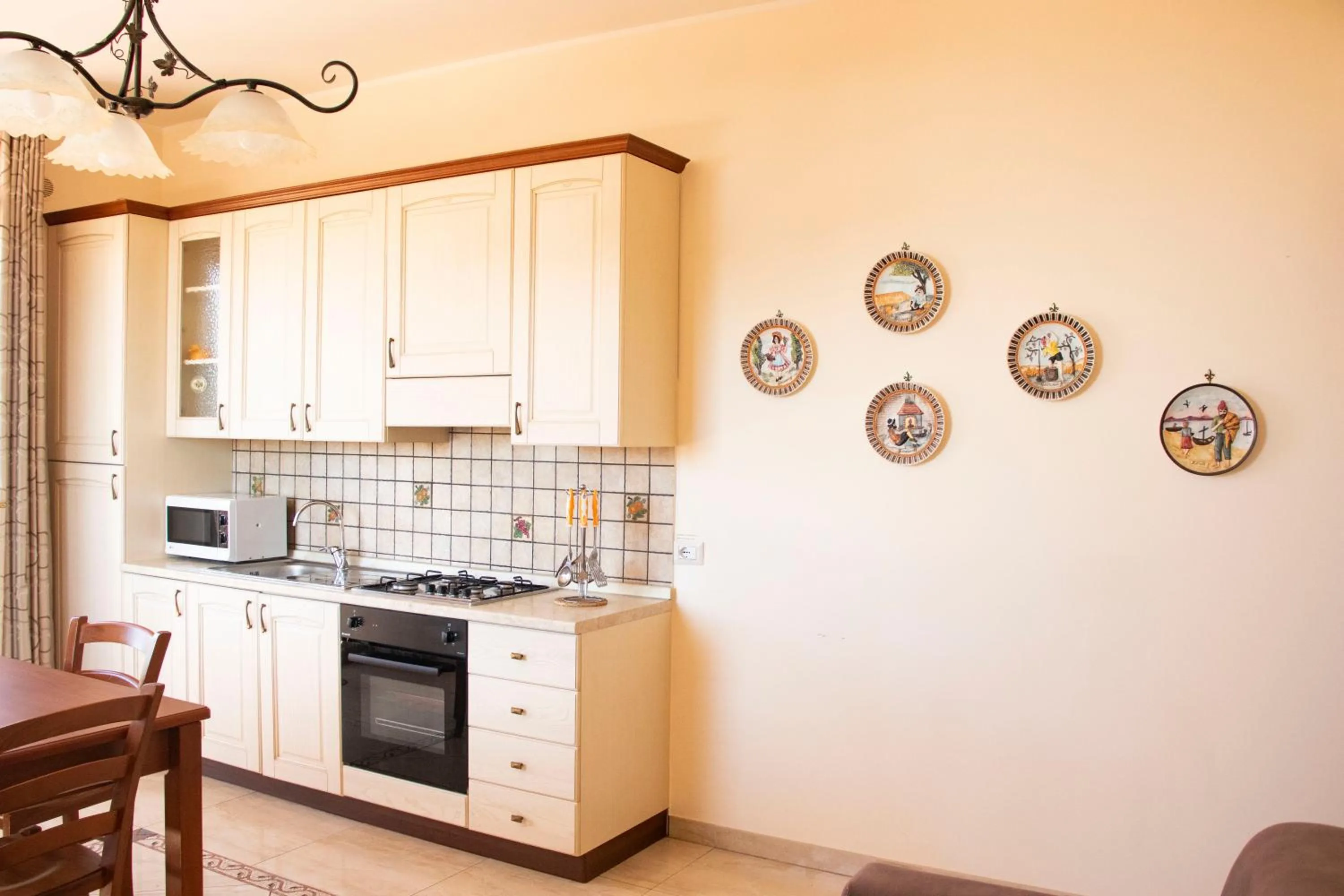 Kitchen or kitchenette in Etna Royal View