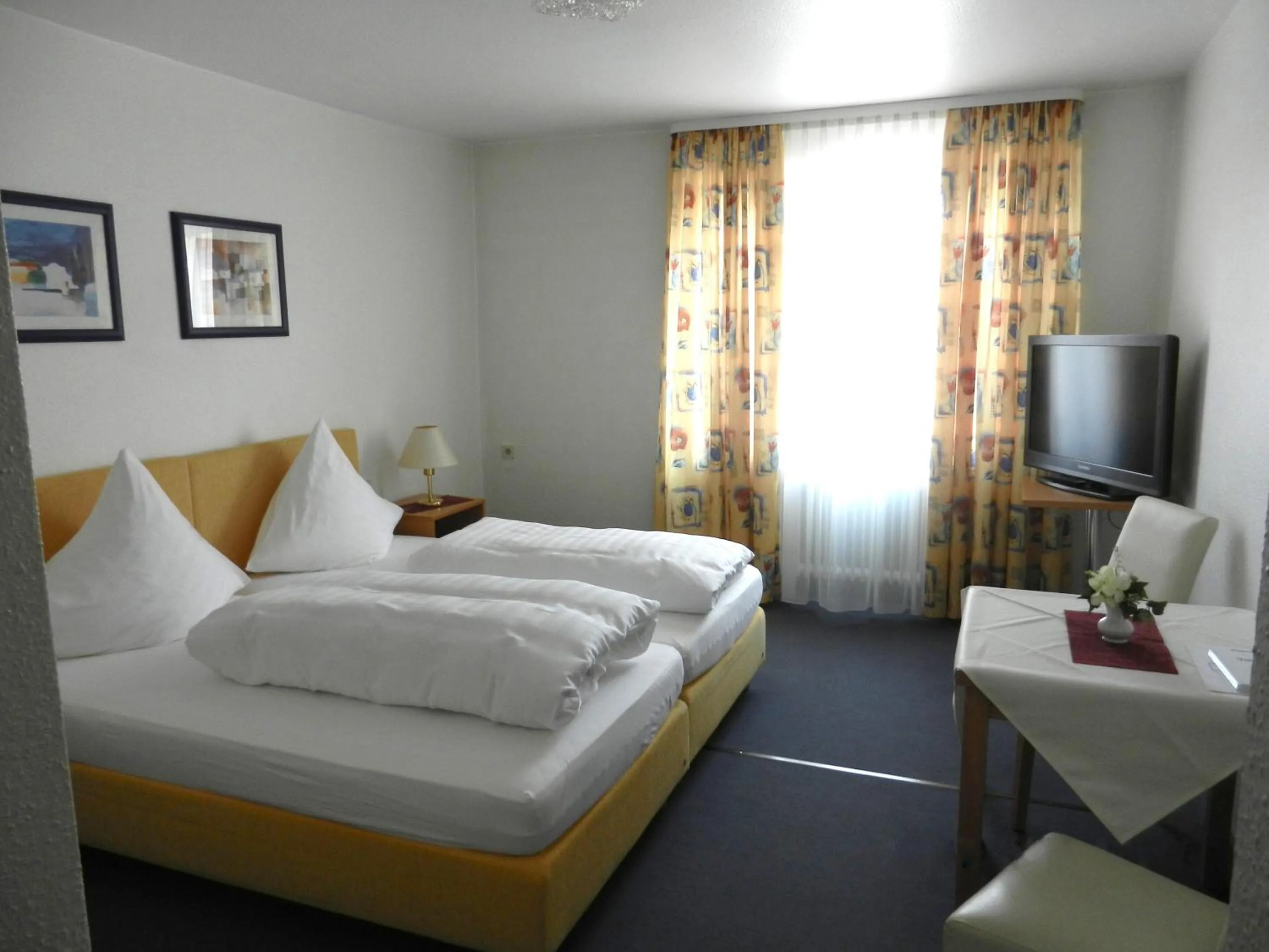 Photo of the whole room, Bed in Hotel Gasthof Herderich