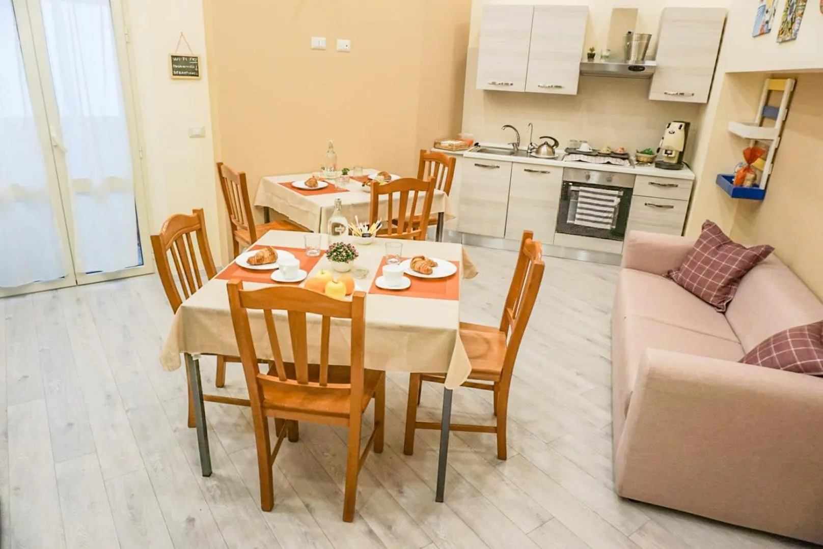 Kitchen or kitchenette in B&B IL BASTIONE