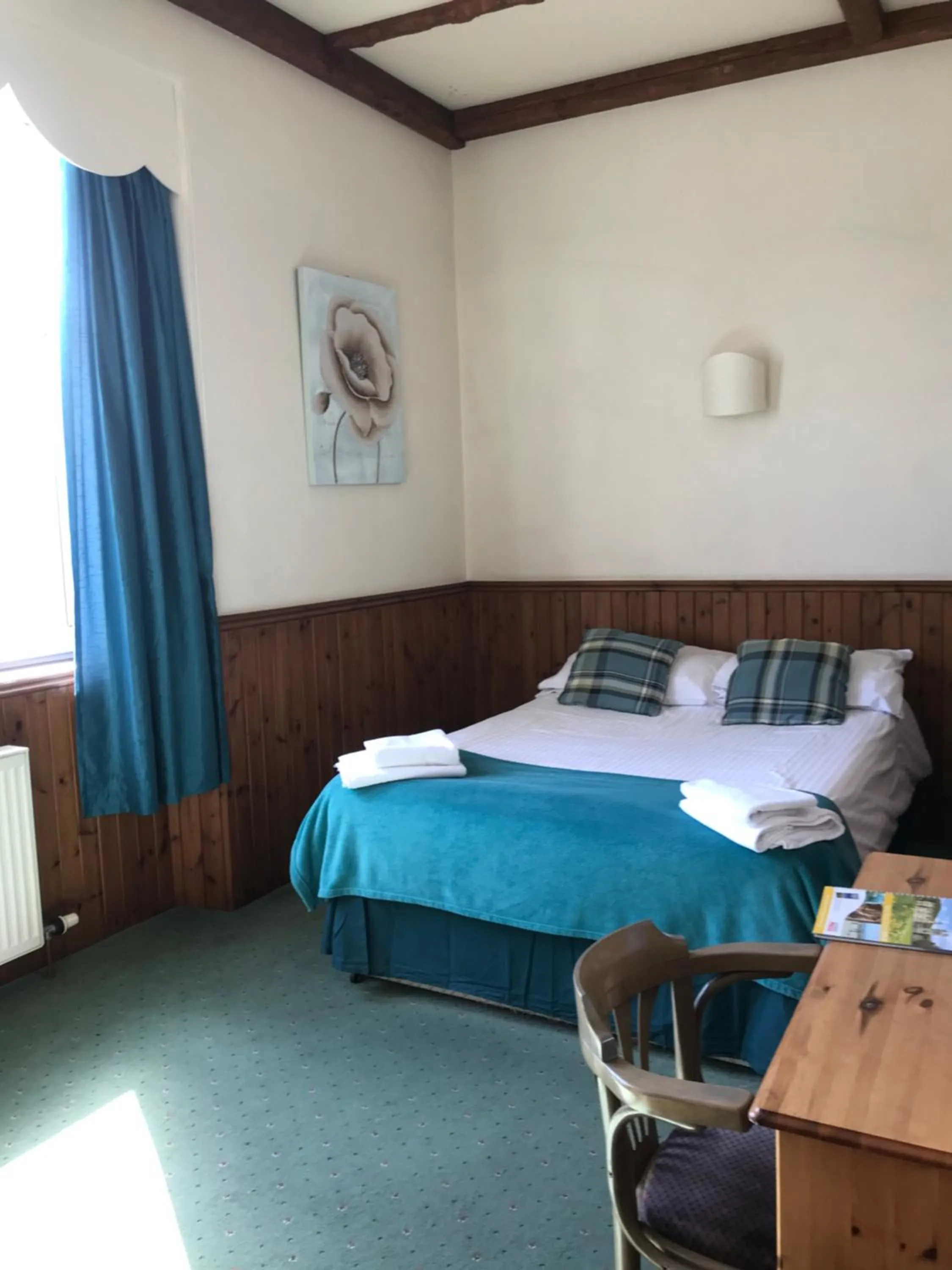 Bed in The Banks Of Ury