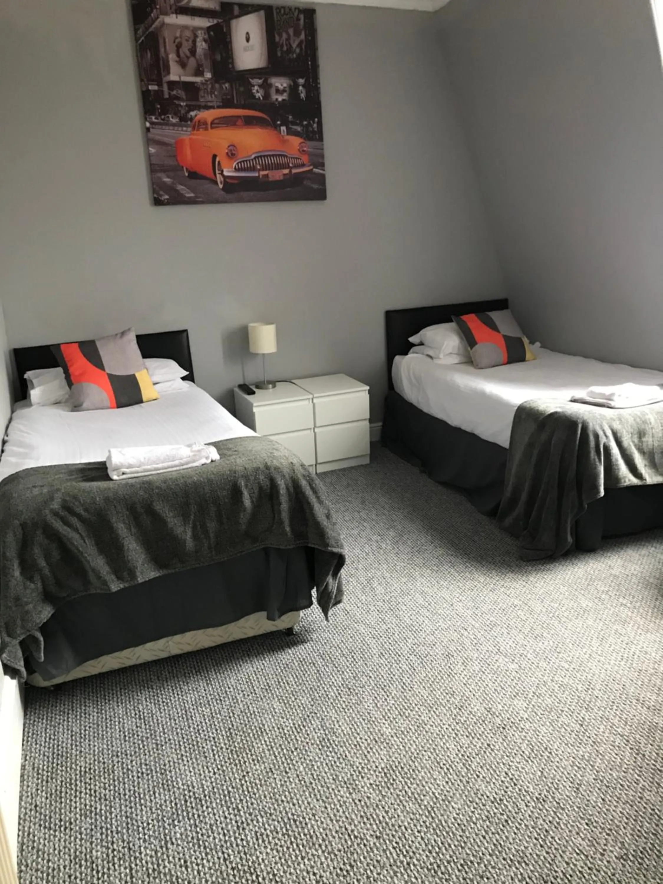 Bed in The Banks Of Ury