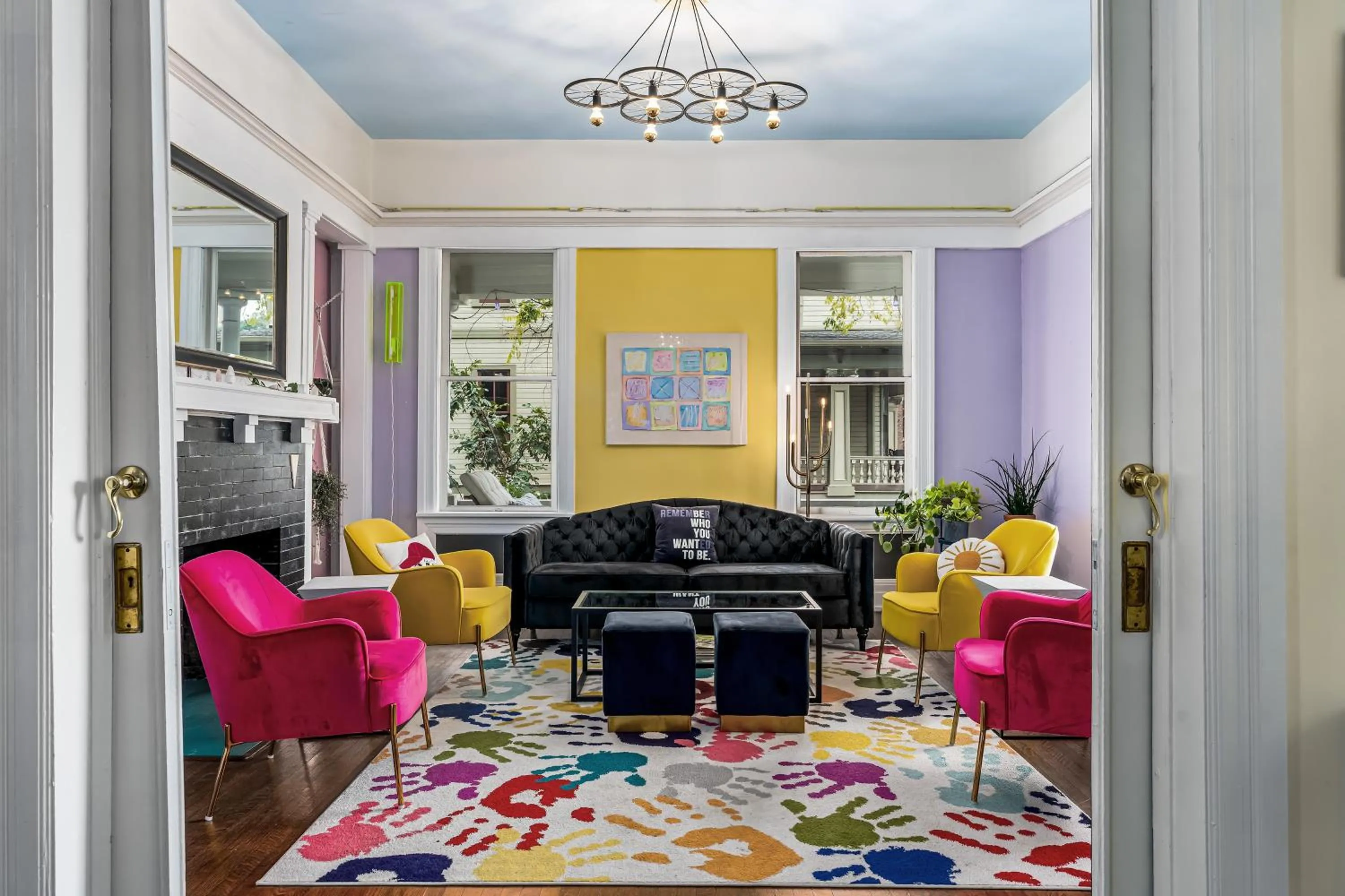 Communal lounge/ TV room in Birmingham Tree House