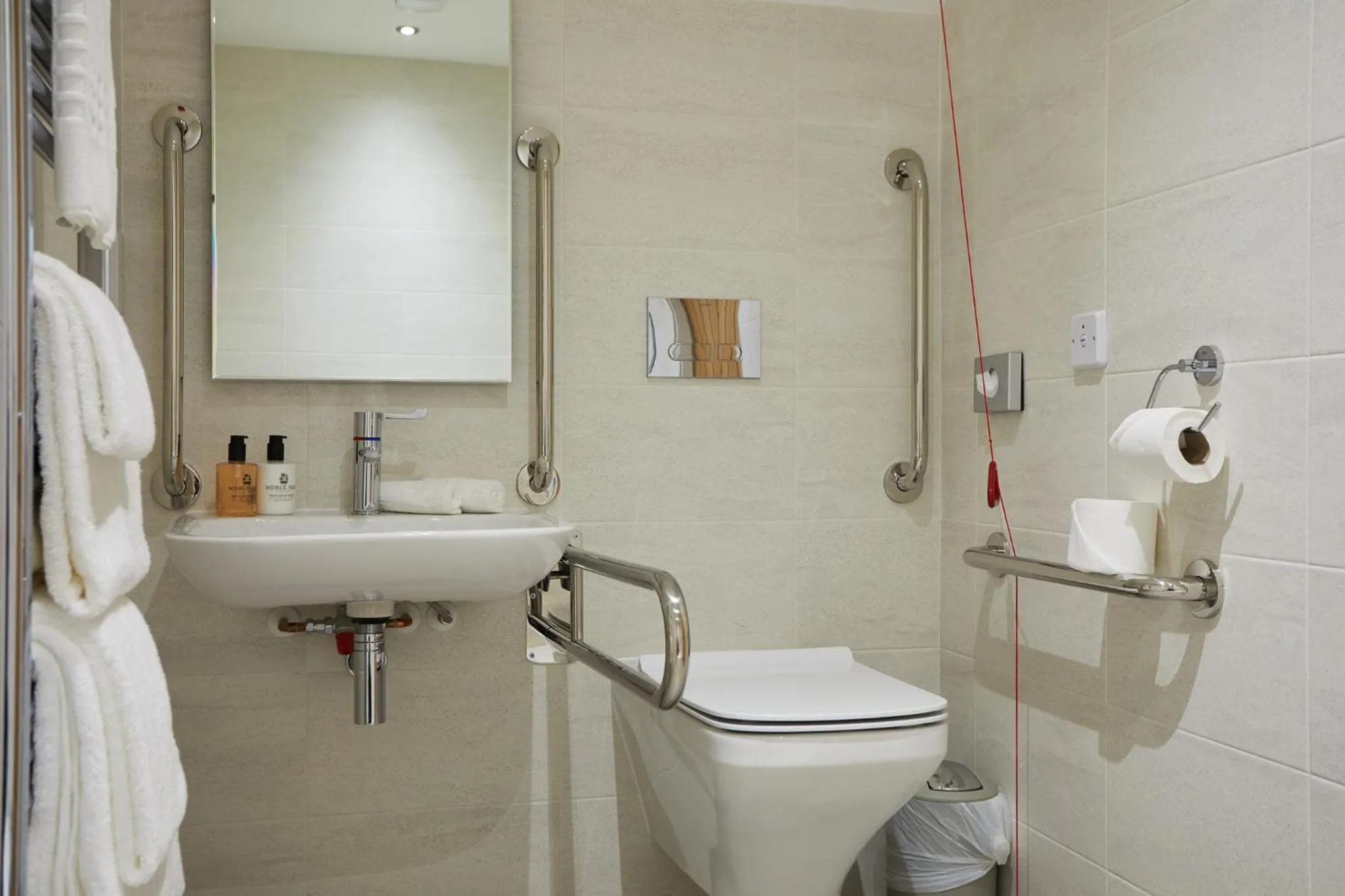 Bathroom in The Lime Tree Inn