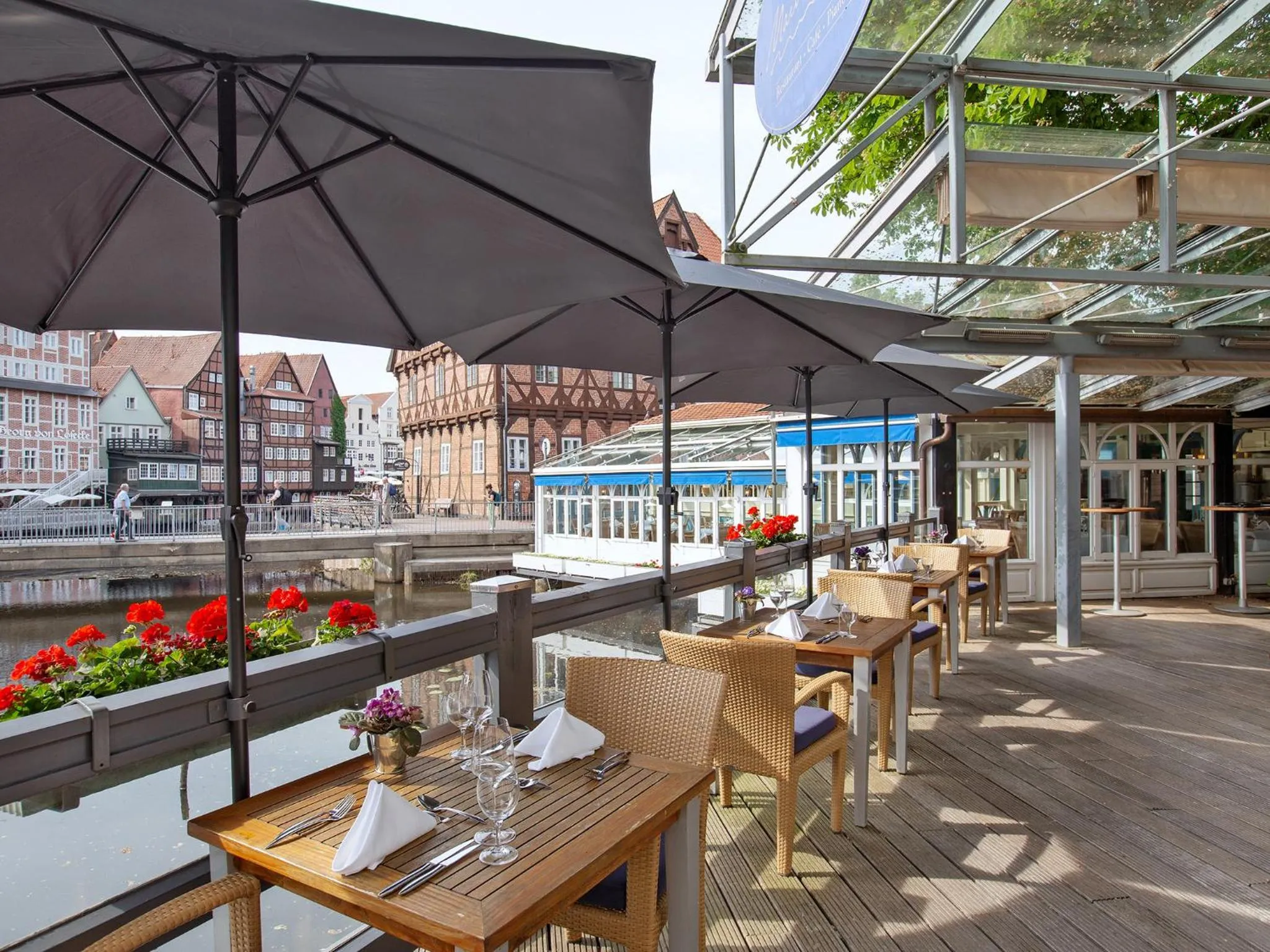 Restaurant/places to eat in DORMERO Hotel Bergström Lüneburg