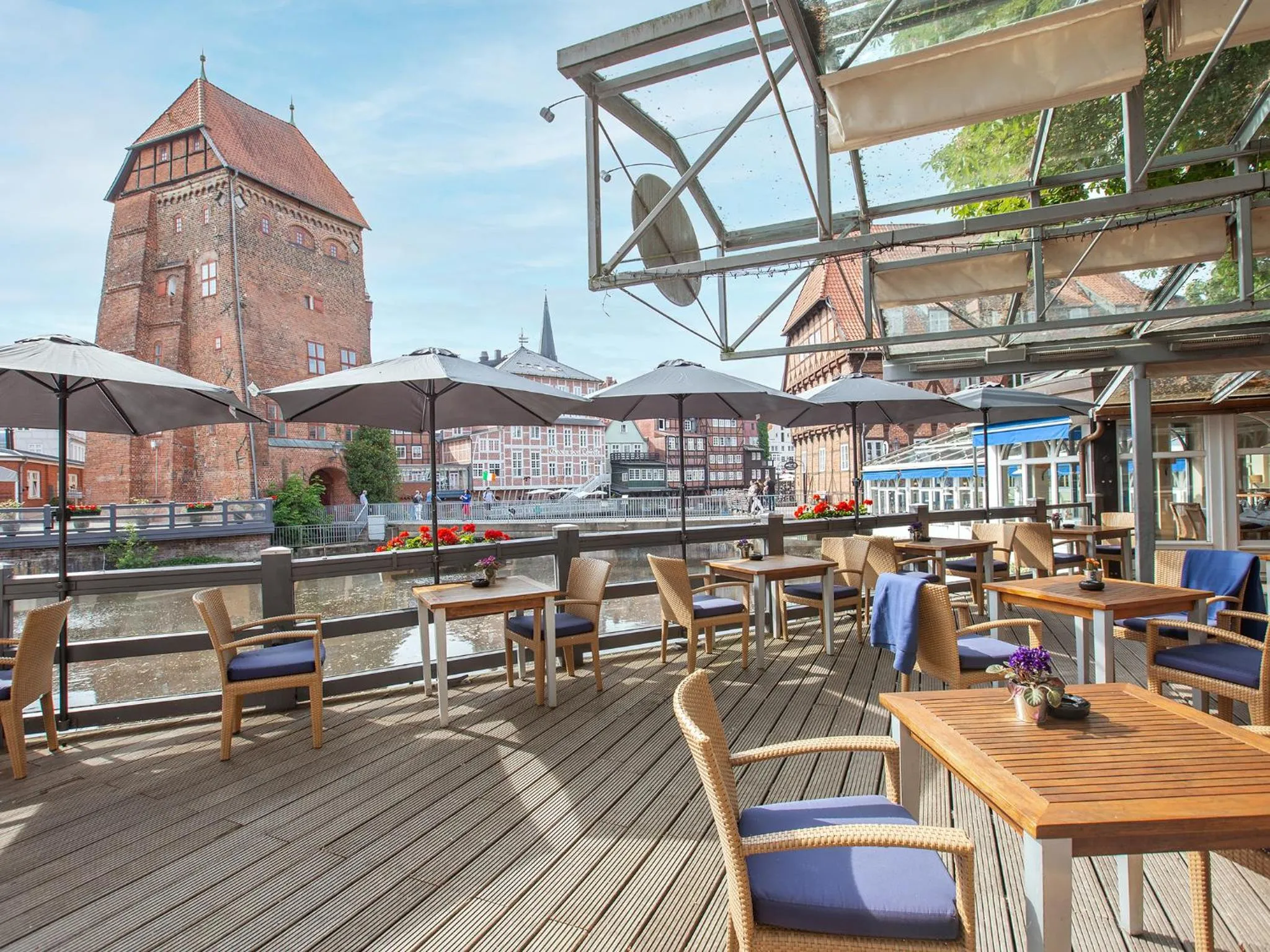 Restaurant/places to eat in DORMERO Hotel Bergström Lüneburg