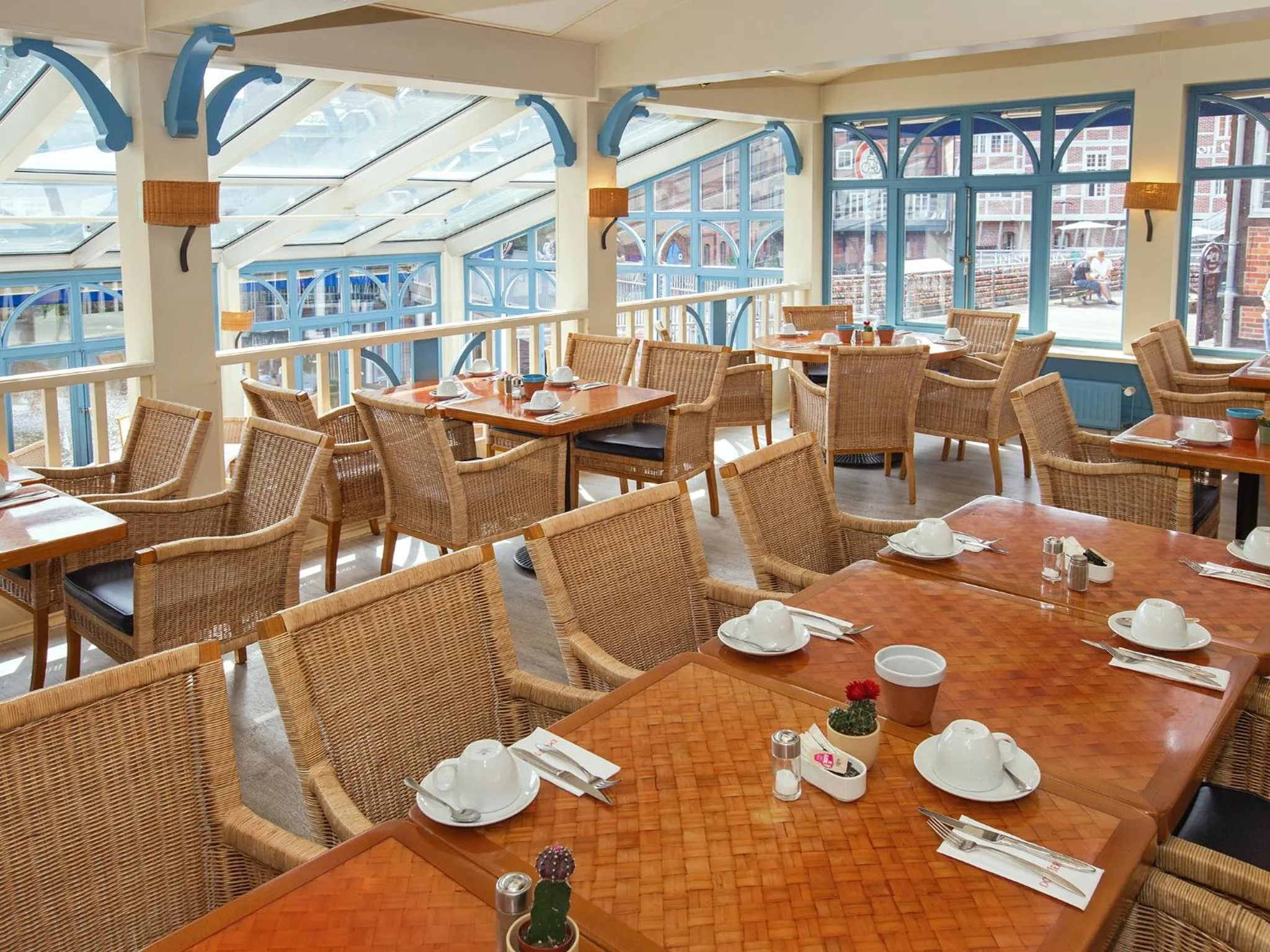 Restaurant/places to eat in DORMERO Hotel Bergström Lüneburg