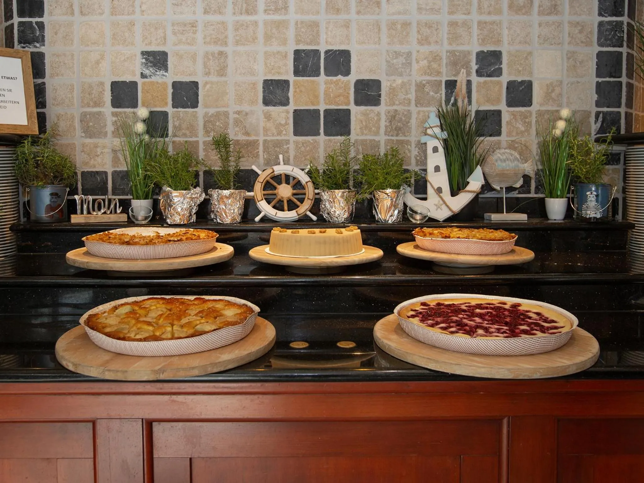 Restaurant/places to eat in DORMERO Hotel Bergström Lüneburg