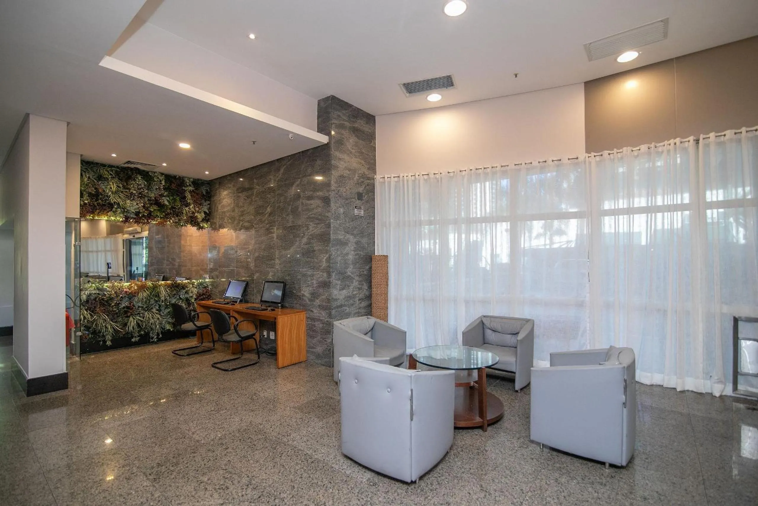 Lobby or reception in Flat Barra First