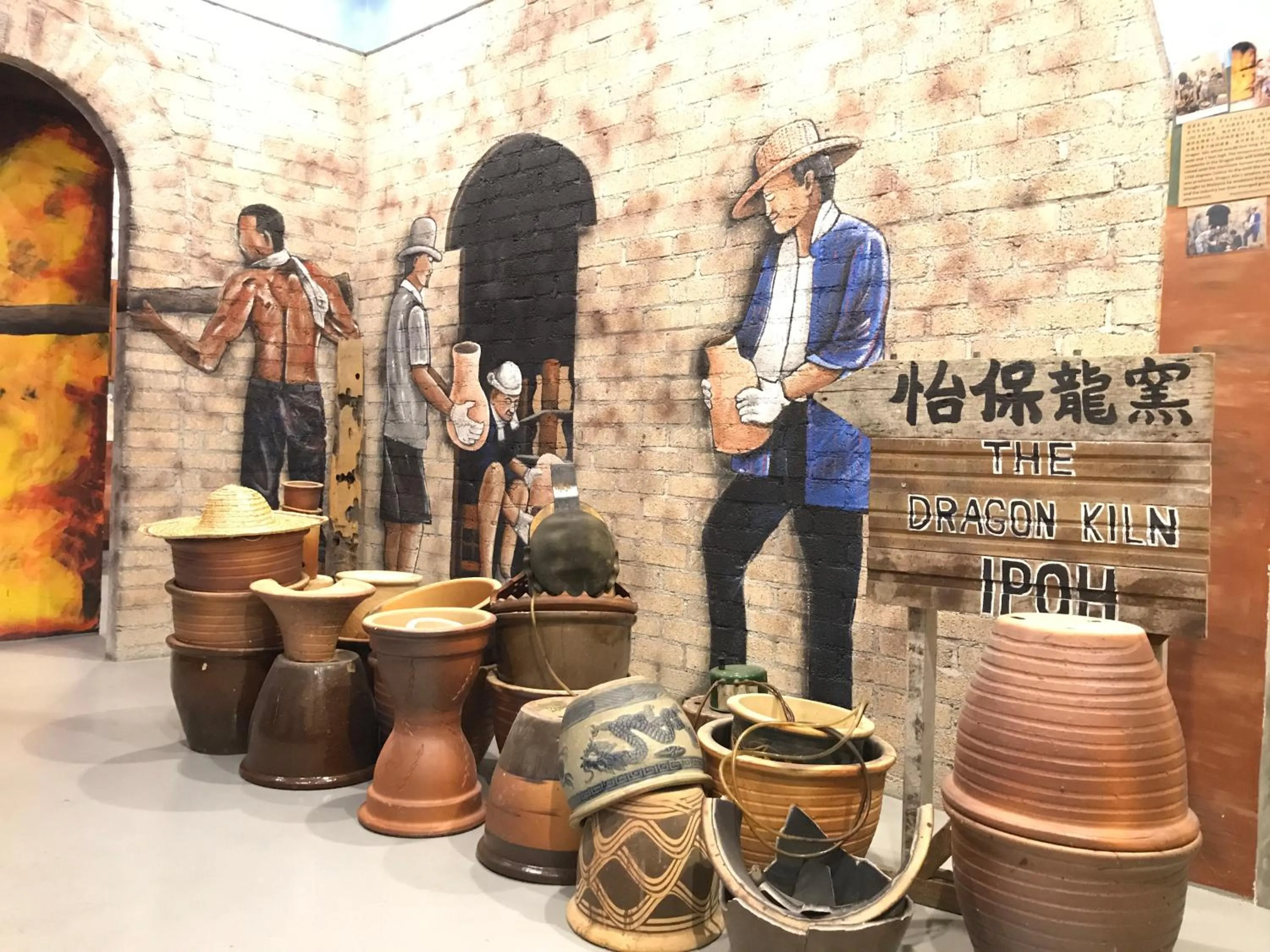 Decorative detail in Winggarden Murals House by JE Boutique Guesthouse