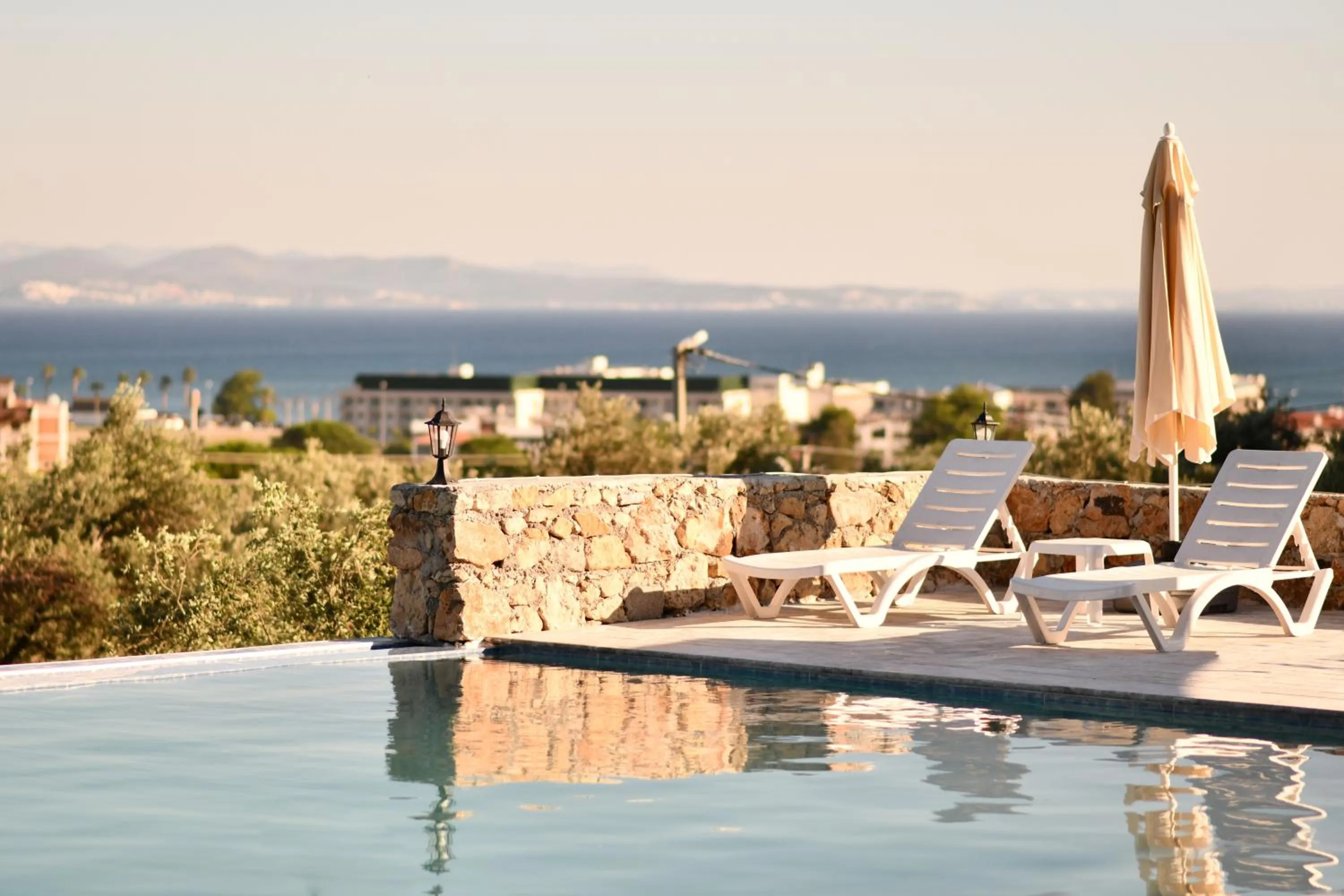 Swimming pool in 1774 Kazdağı Termal Otel