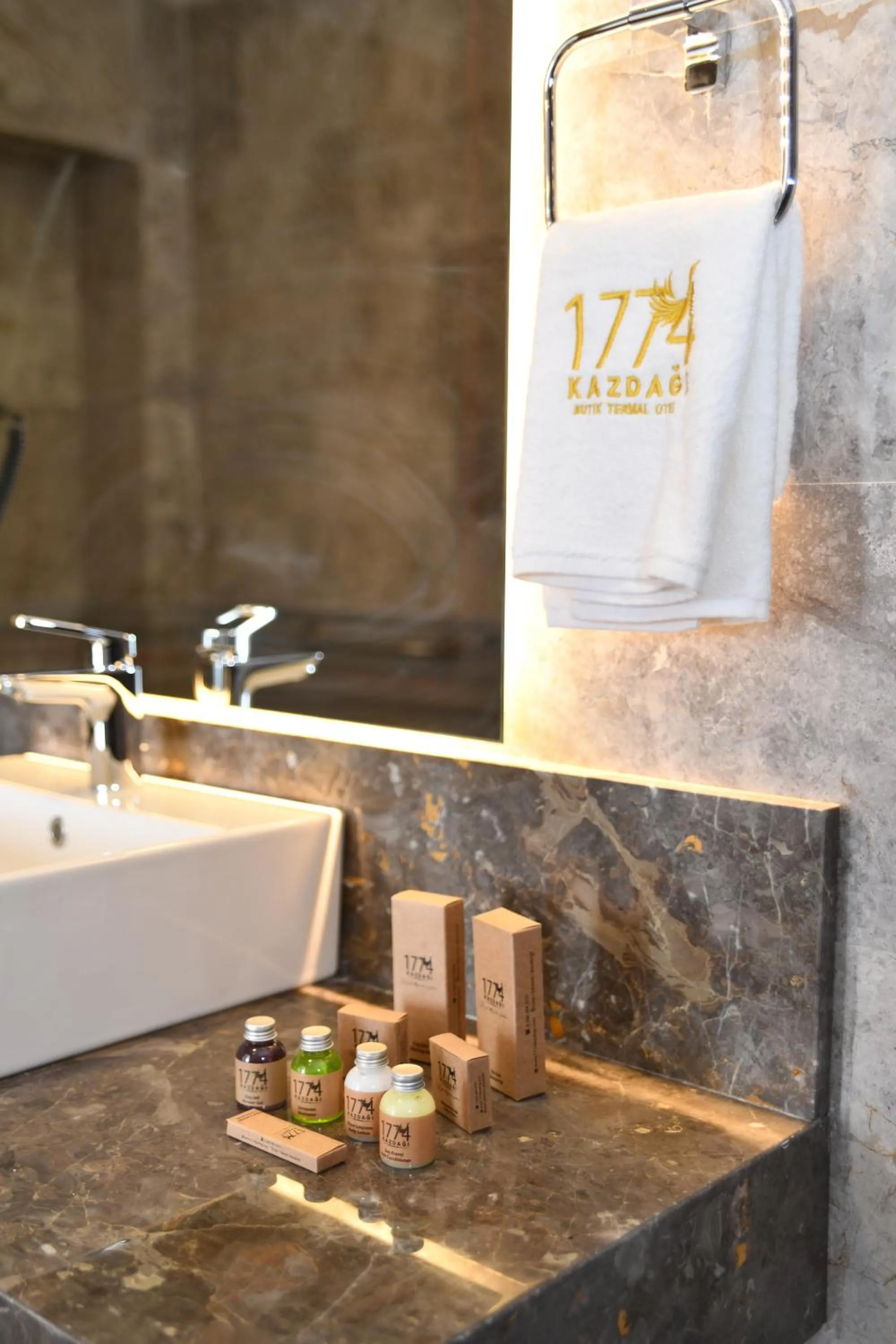 Bathroom in 1774 Kazdağı Termal Otel