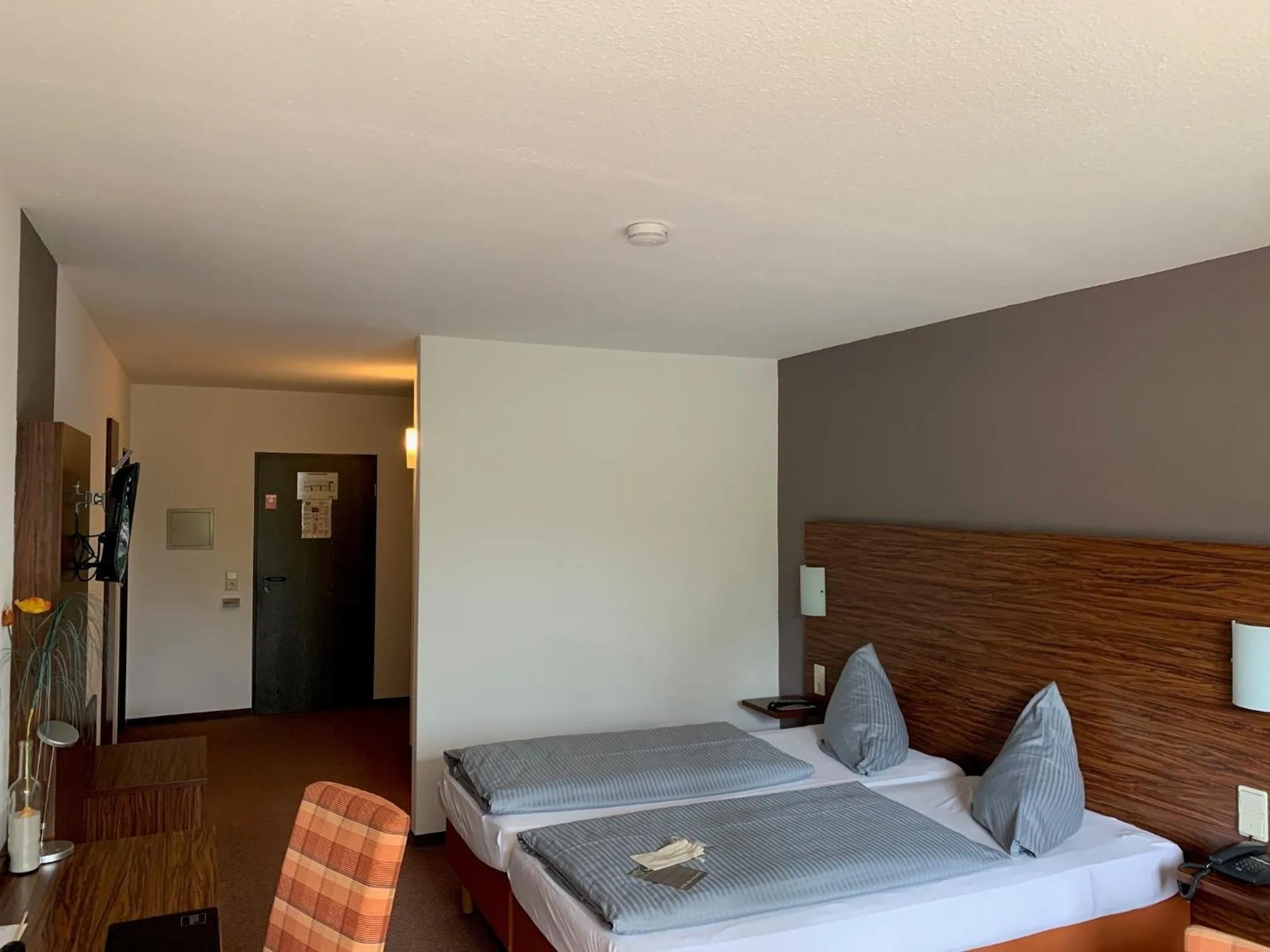 Photo of the whole room, Bed in Hotelpark der Westerwald Treff