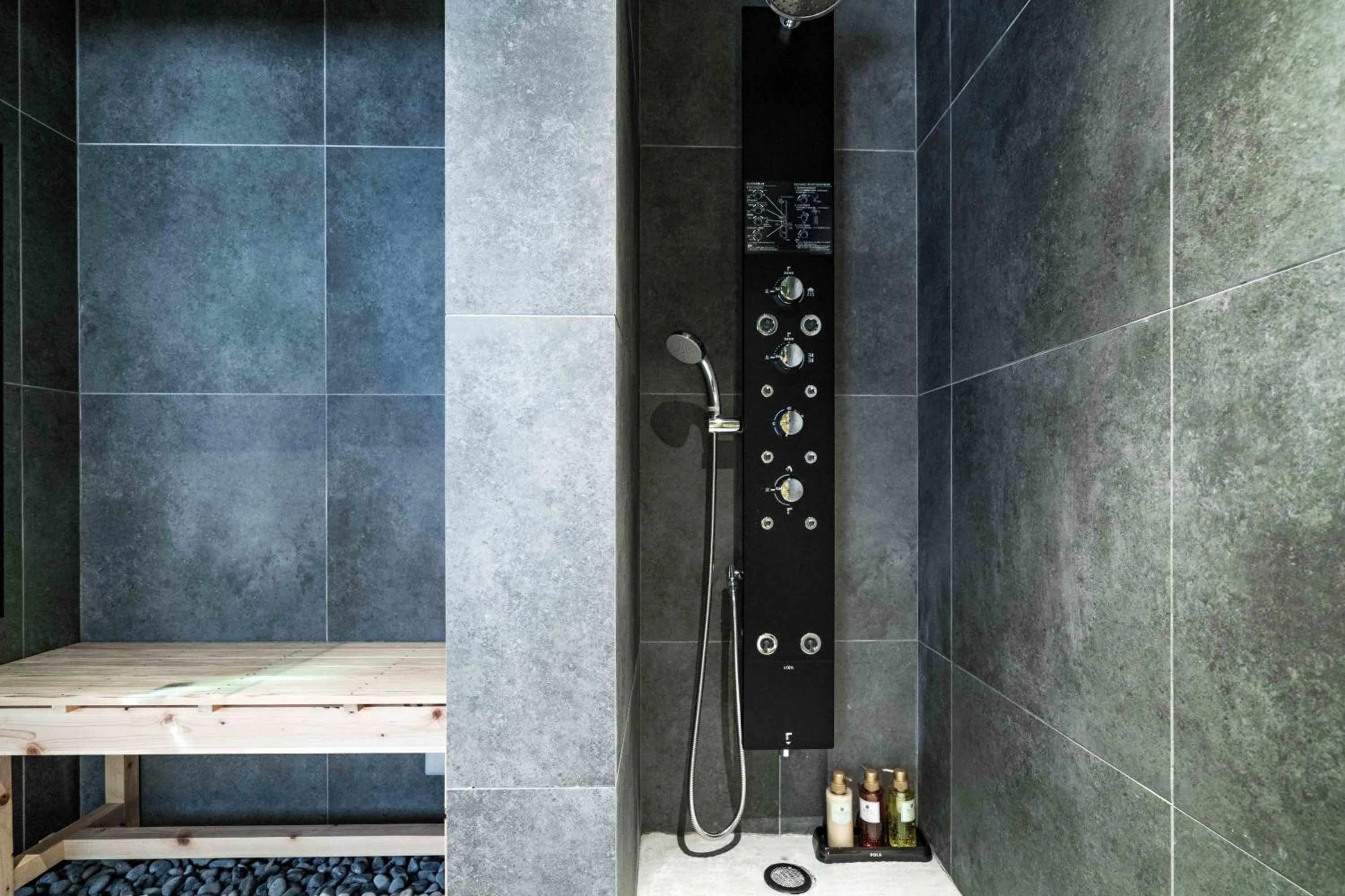 KONJAKUSO Osaka Bentencho "HIKARIYUYA" Projection M apping SPA