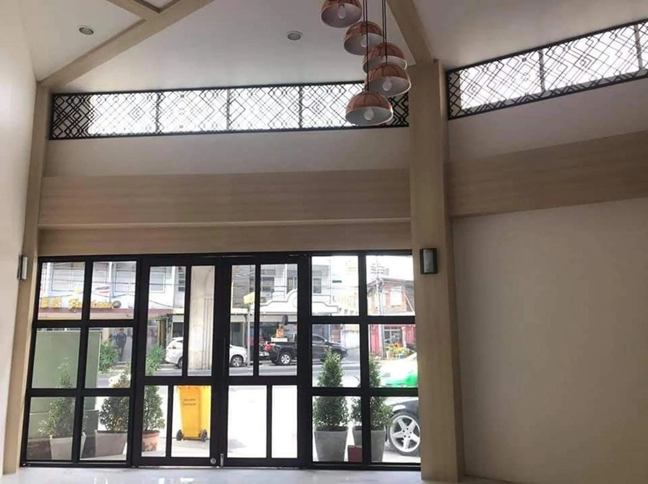 Property building in El Huq