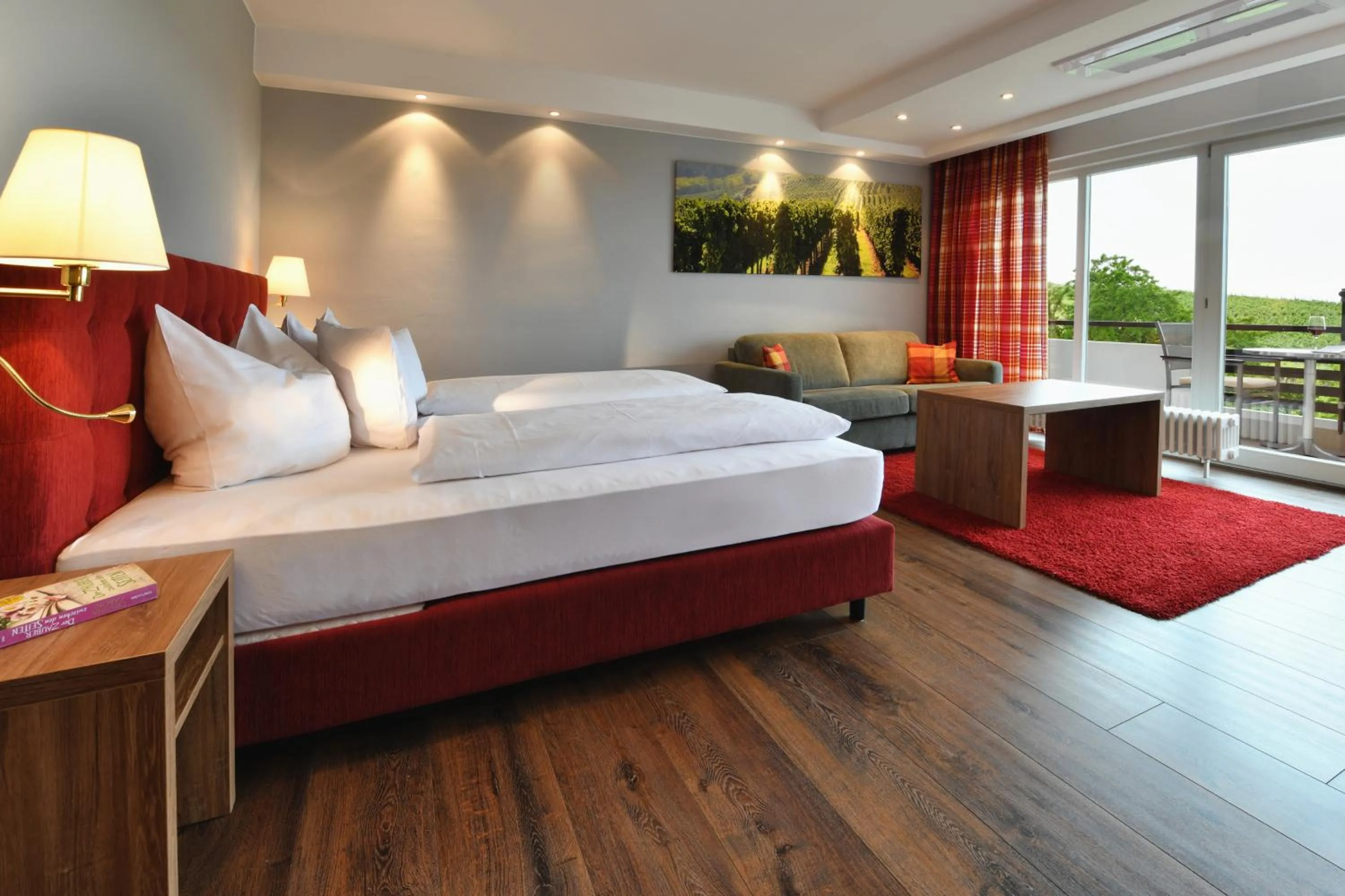 Bed in Hotel Rebenhof