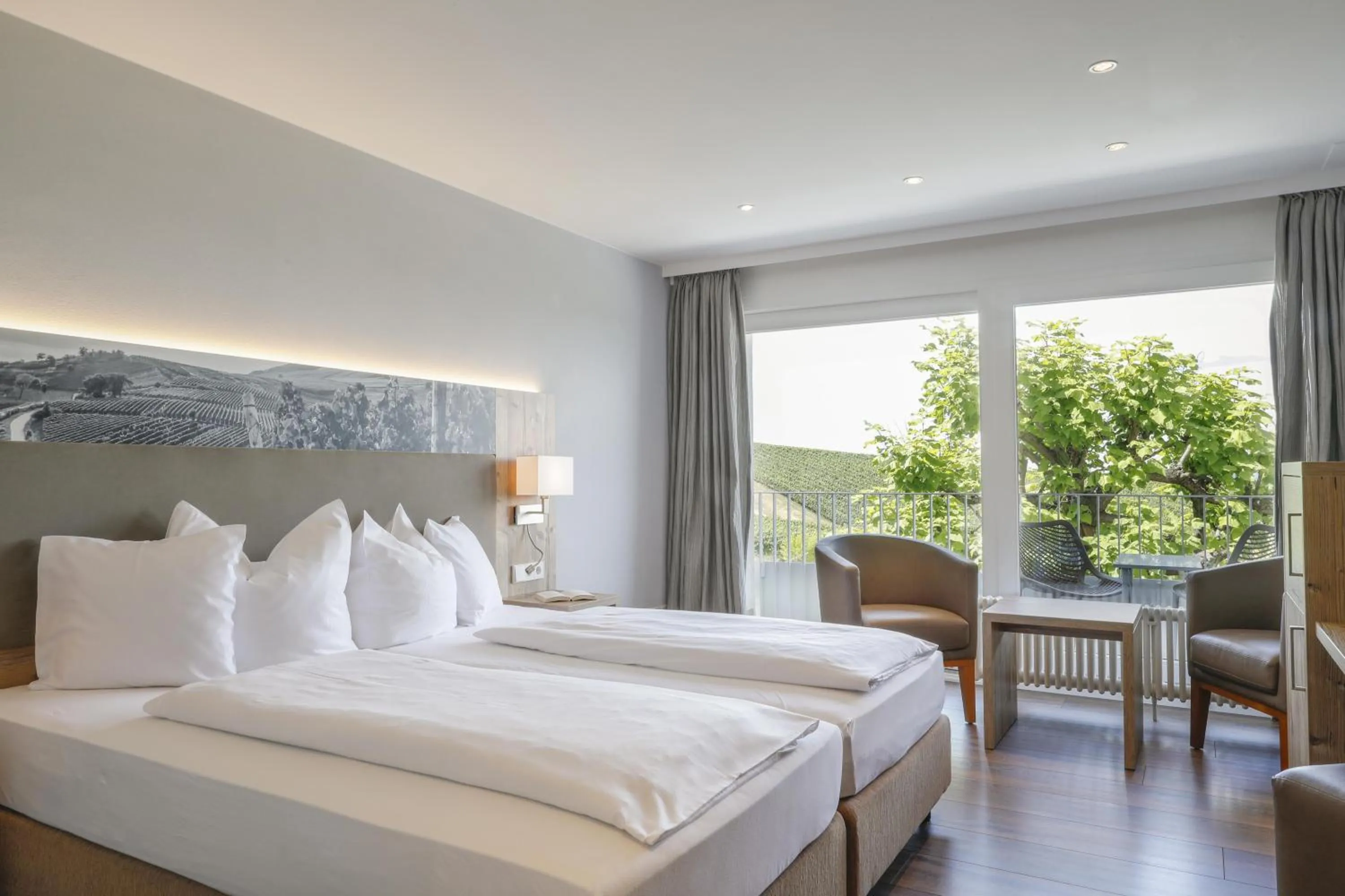 Balcony/Terrace, Bed in Hotel Rebenhof