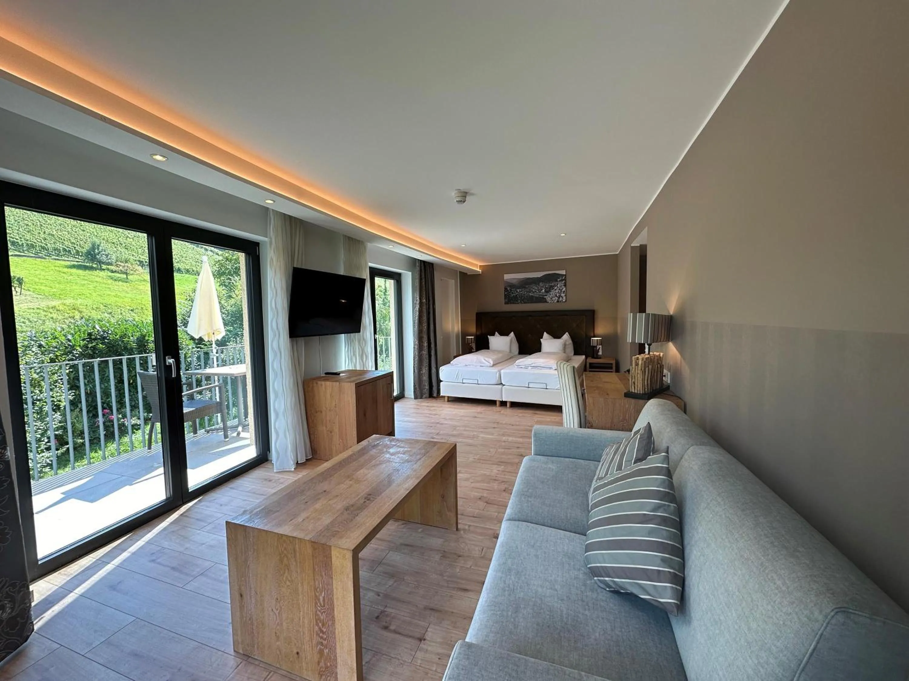 Bed in Hotel Rebenhof