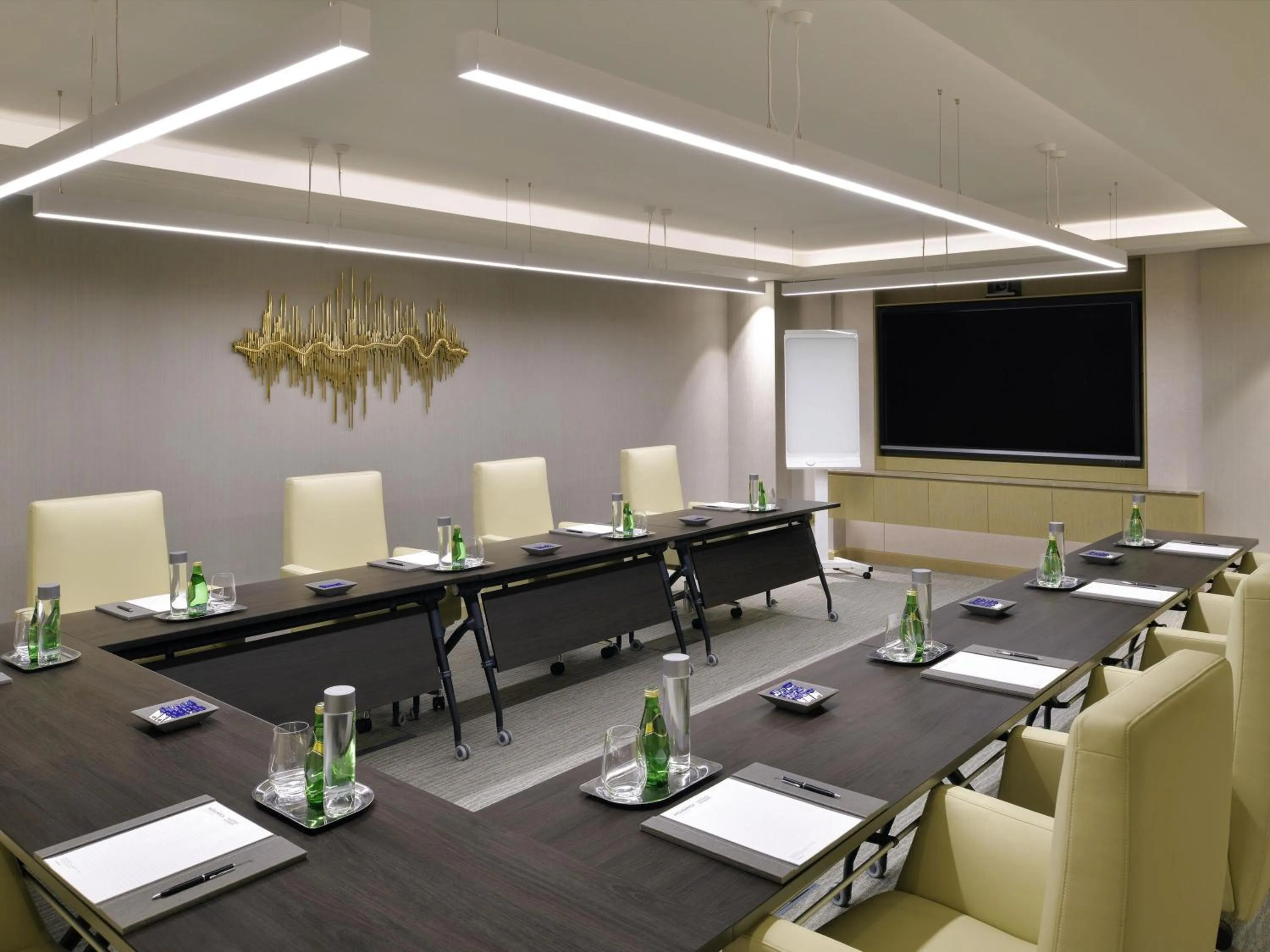 Meeting/conference room in Mövenpick Hotel Bahrain
