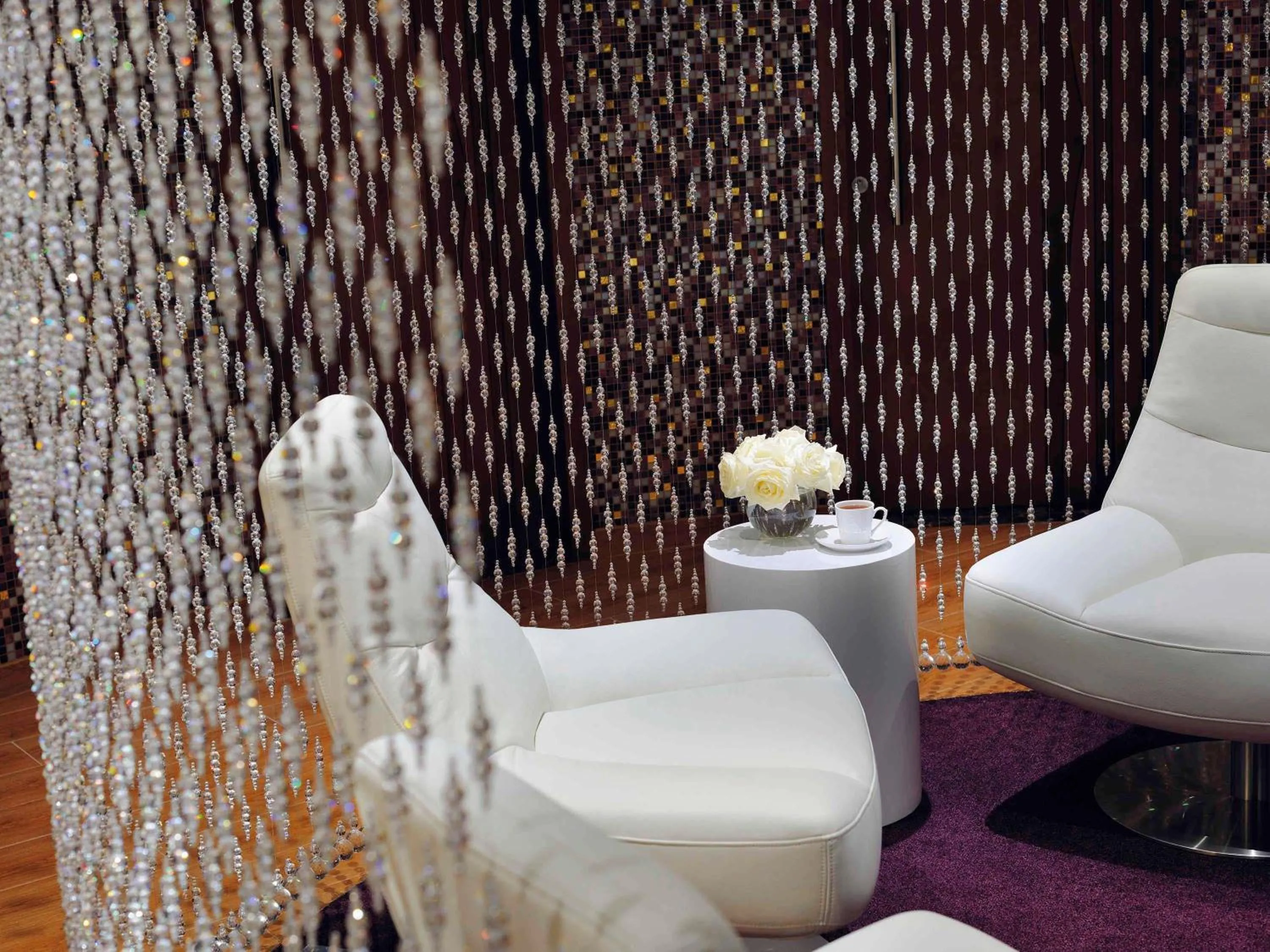 Spa and wellness centre/facilities in Mövenpick Hotel Bahrain