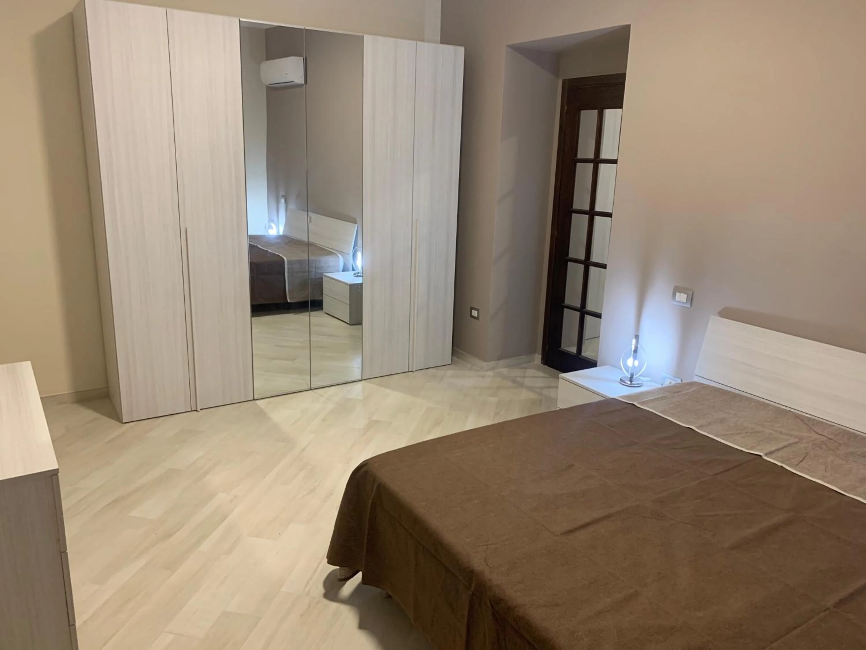 Photo of the whole room in Masseria Moriello - lago di Telese