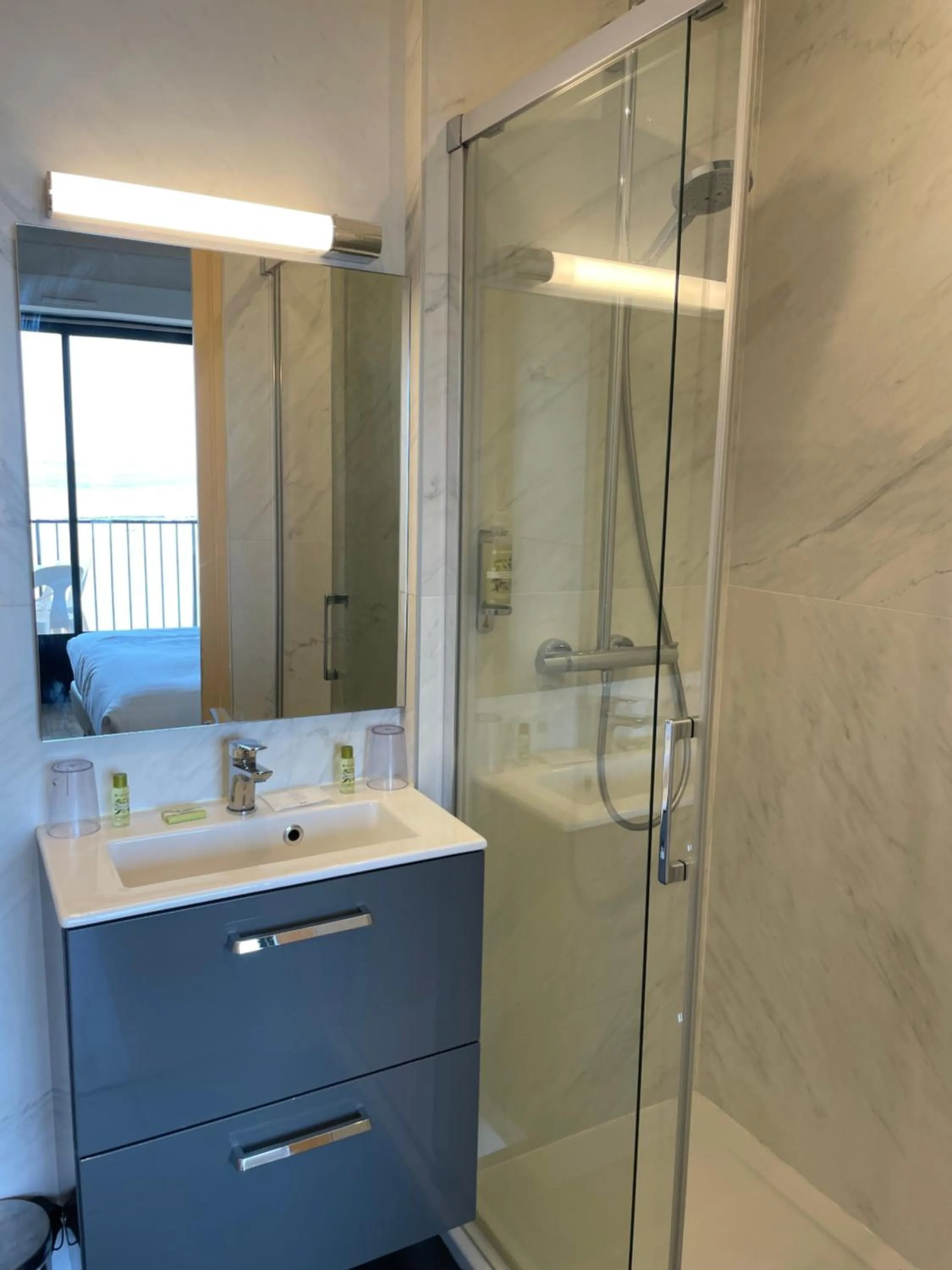 Bathroom in La Vieille Auberge