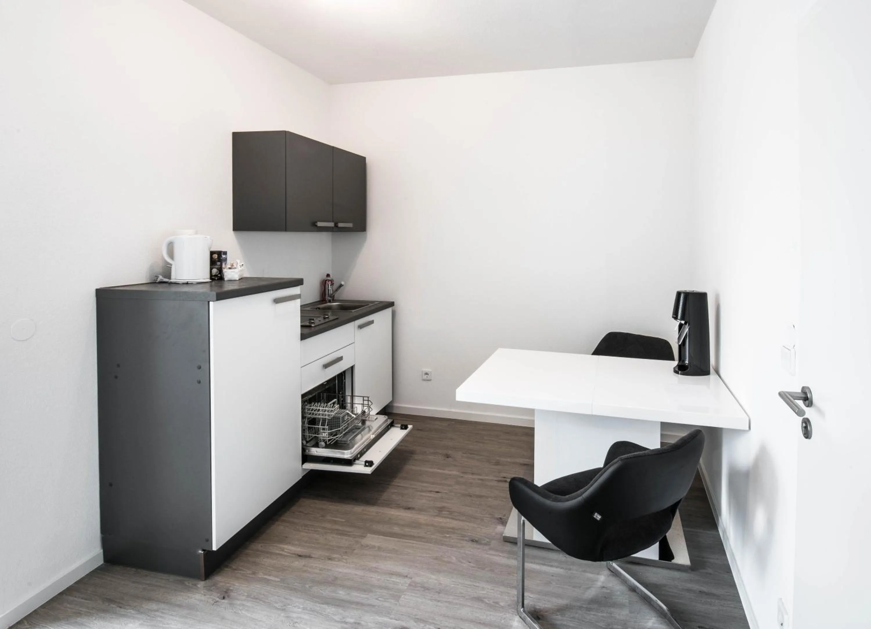 Kitchen or kitchenette in Central Apartments Aalen
