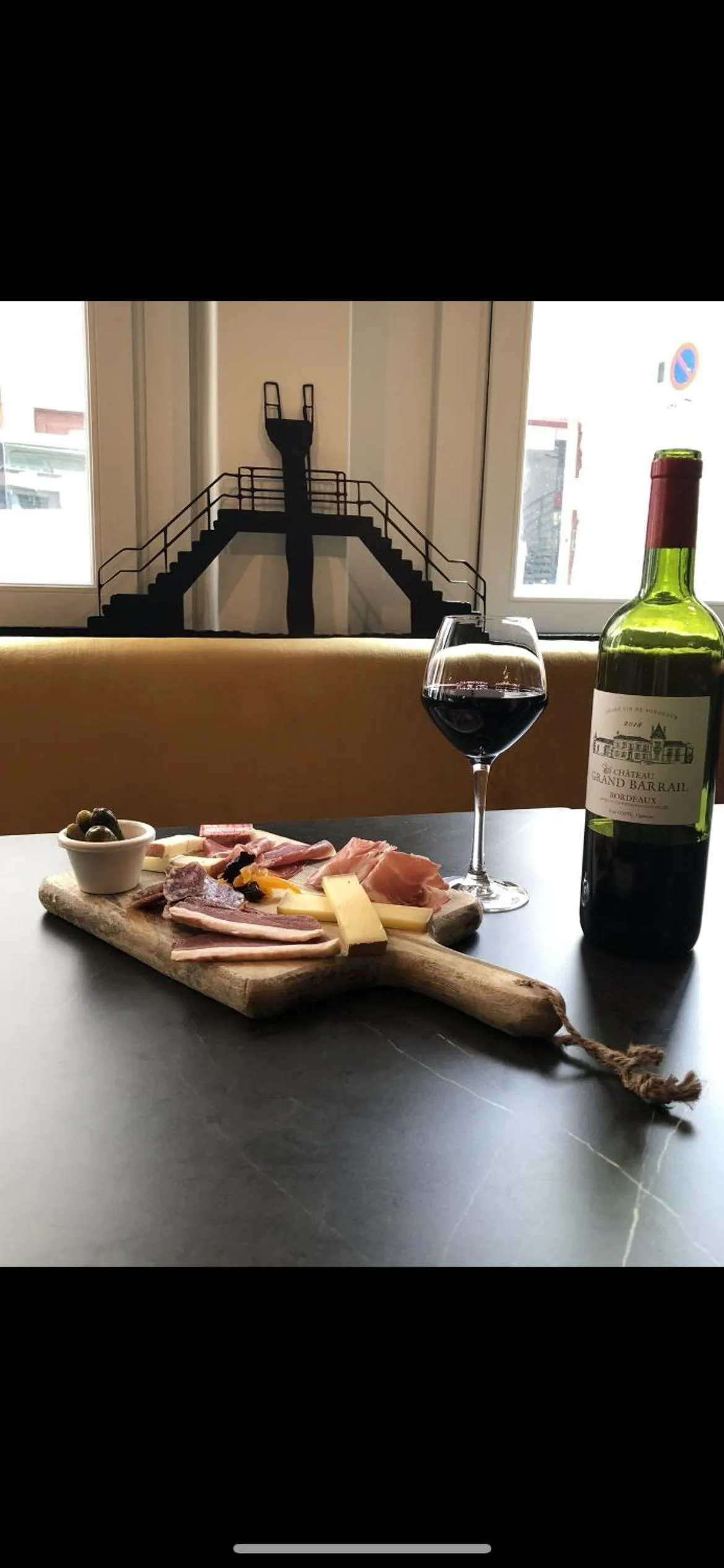 Restaurant/places to eat in Les Chiens du Guet