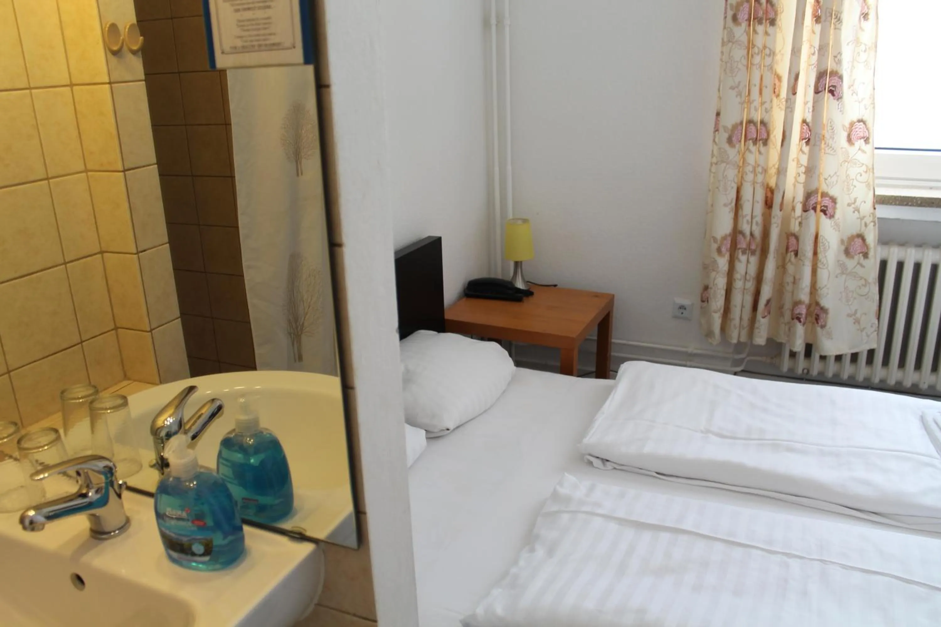 Bedroom, Bed in Hotel Lilienhof