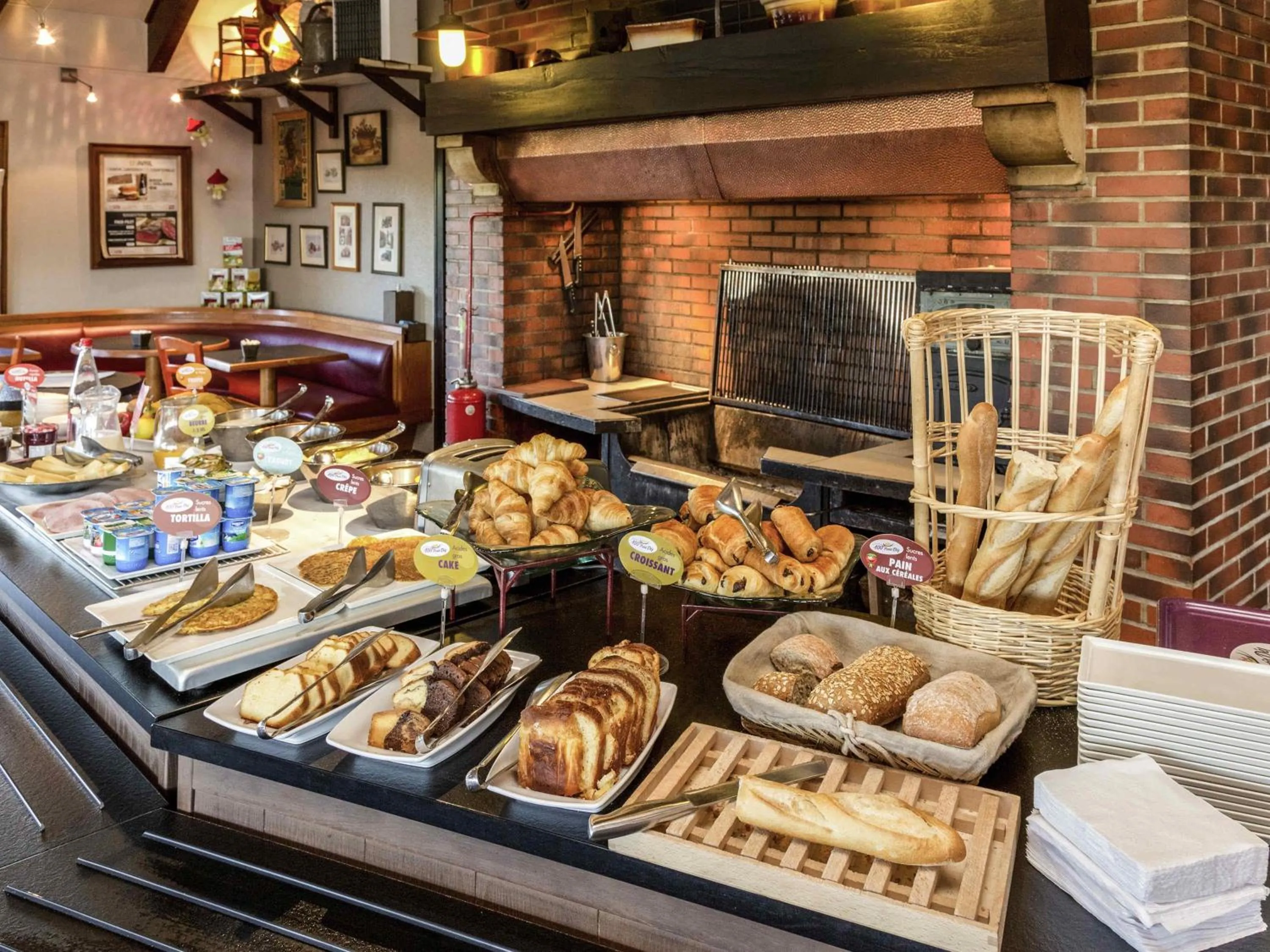 Restaurant/places to eat in ibis Saint Dizier