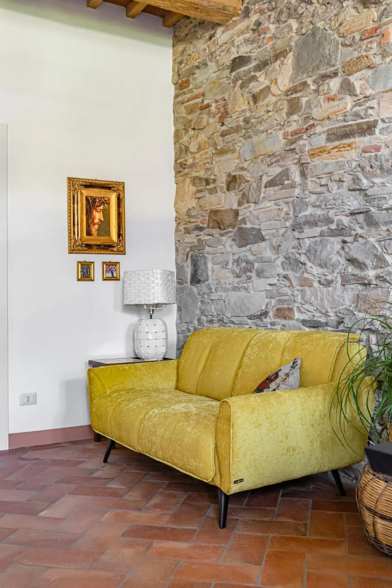 Communal lounge/ TV room in Villa Galgani