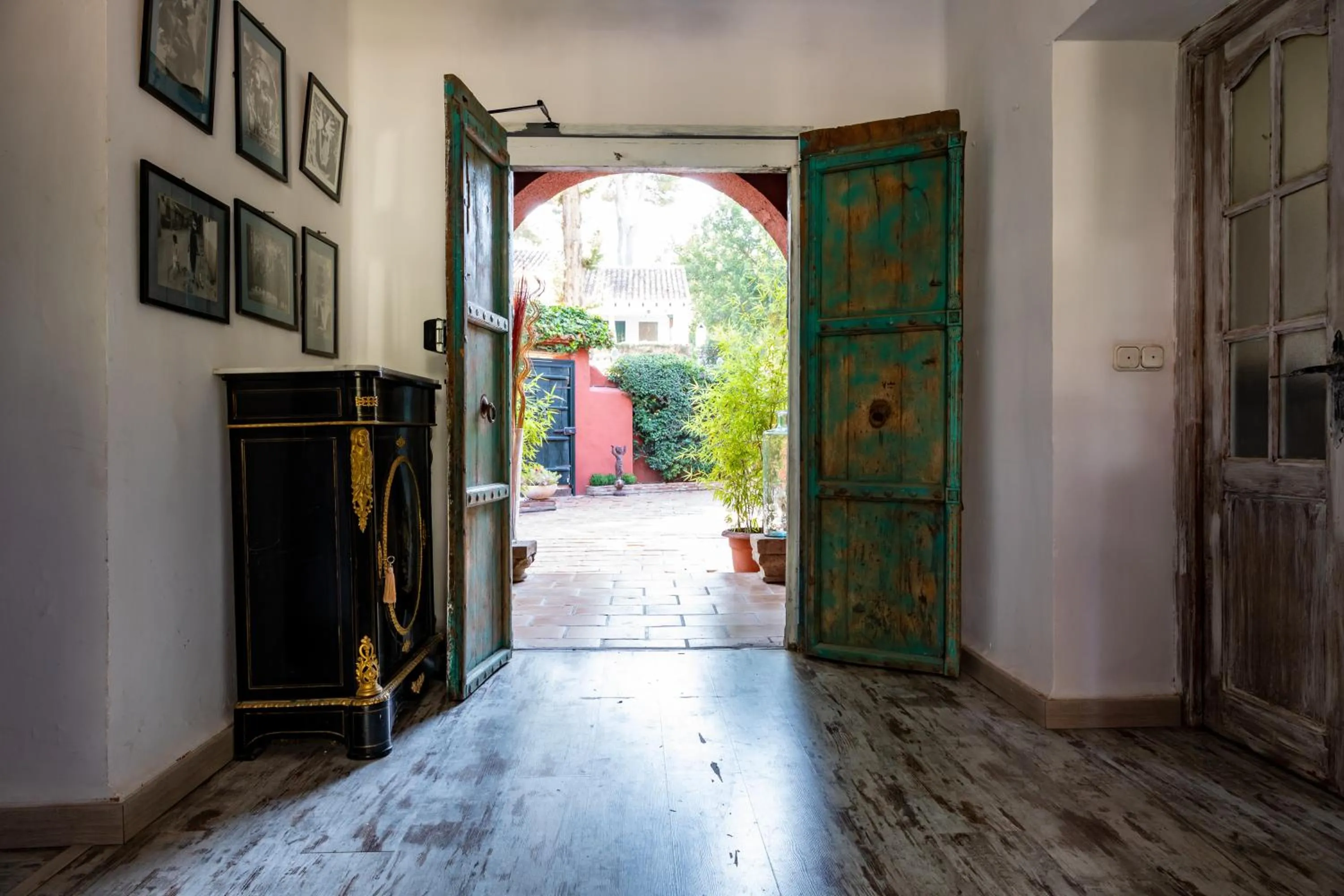 Property building in Casa Paraíso Boutique B&B