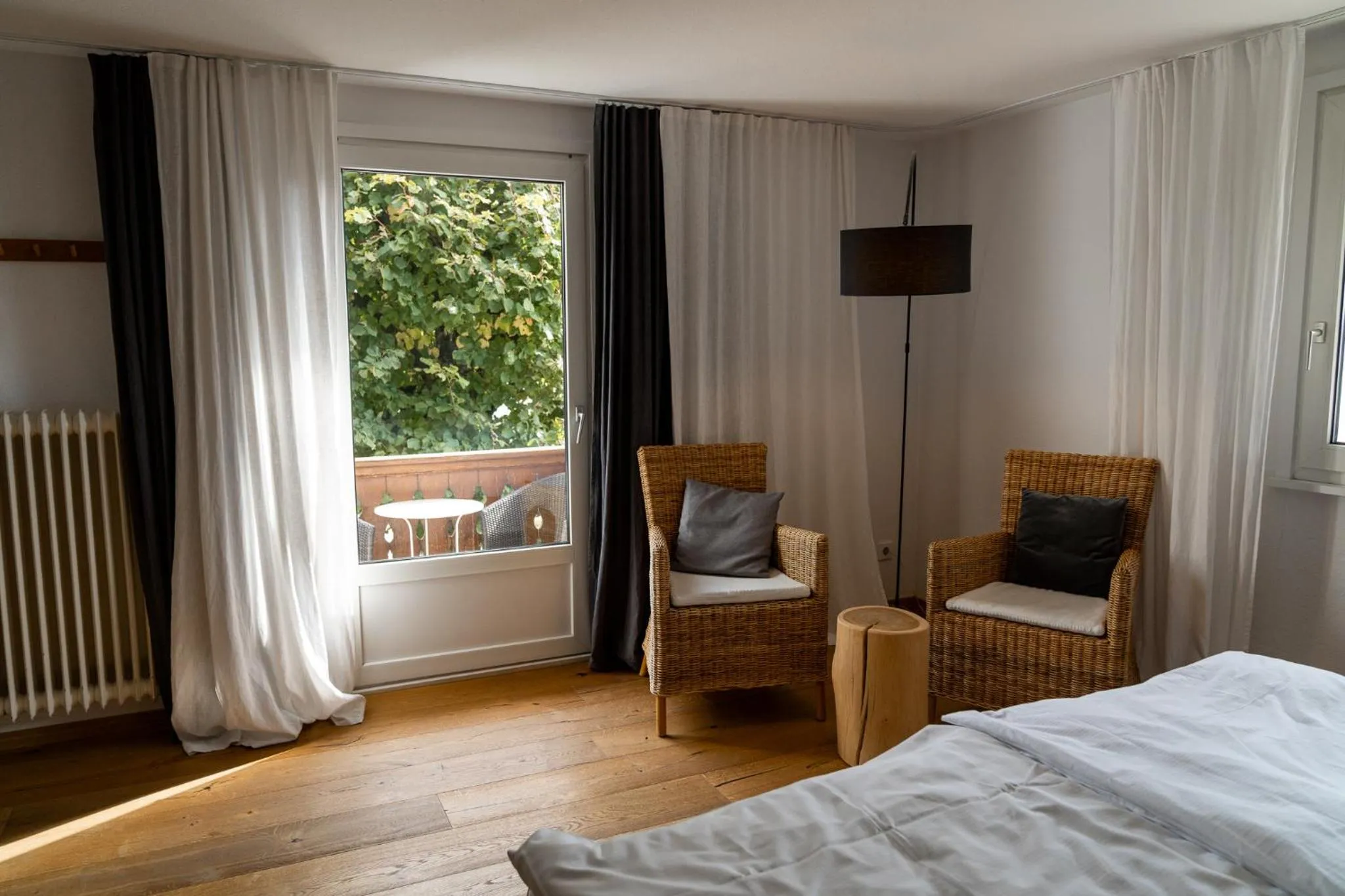 Photo of the whole room, Bed in Der Hirschen