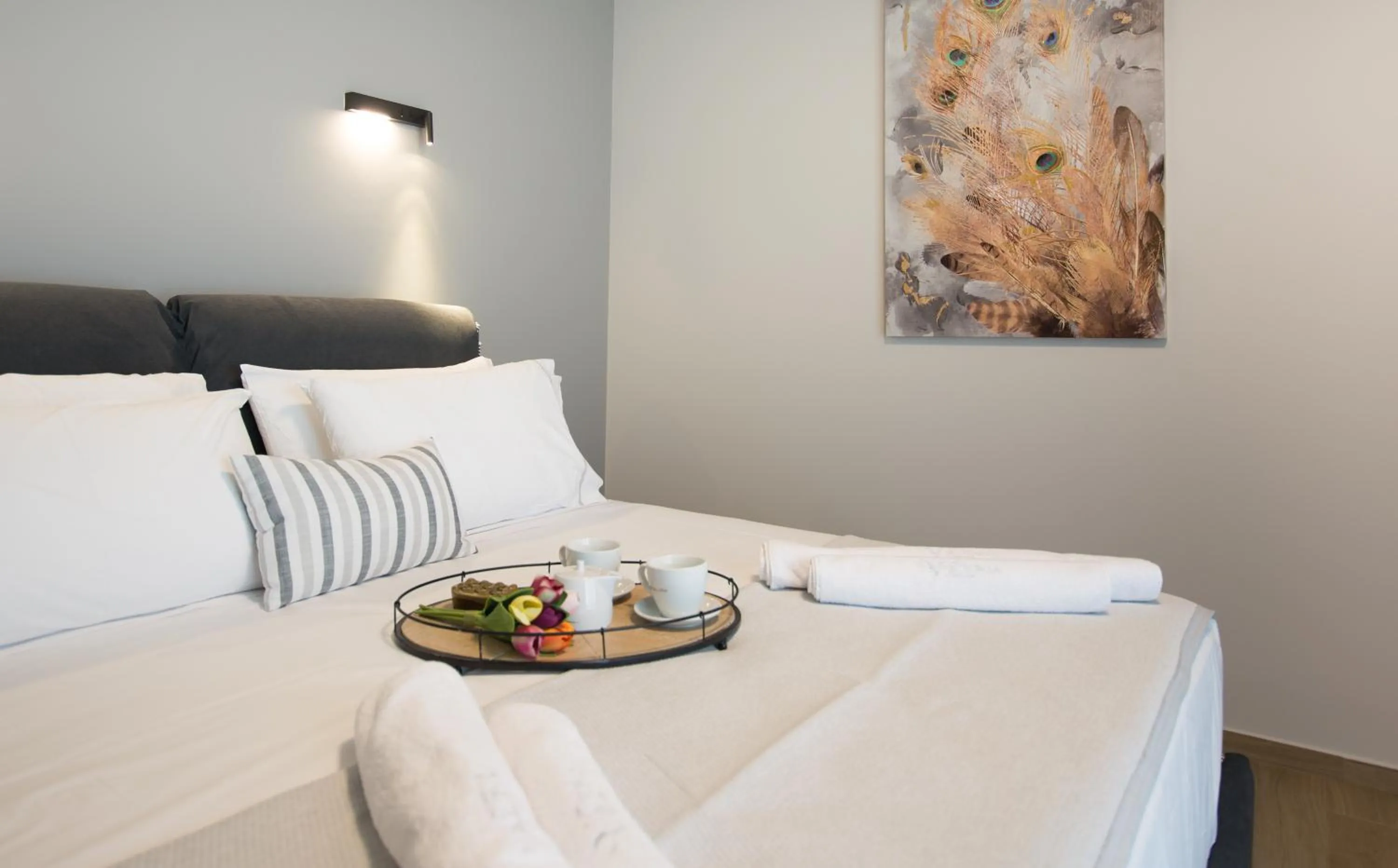 Bedroom, Bed in The Victoria Lefkada