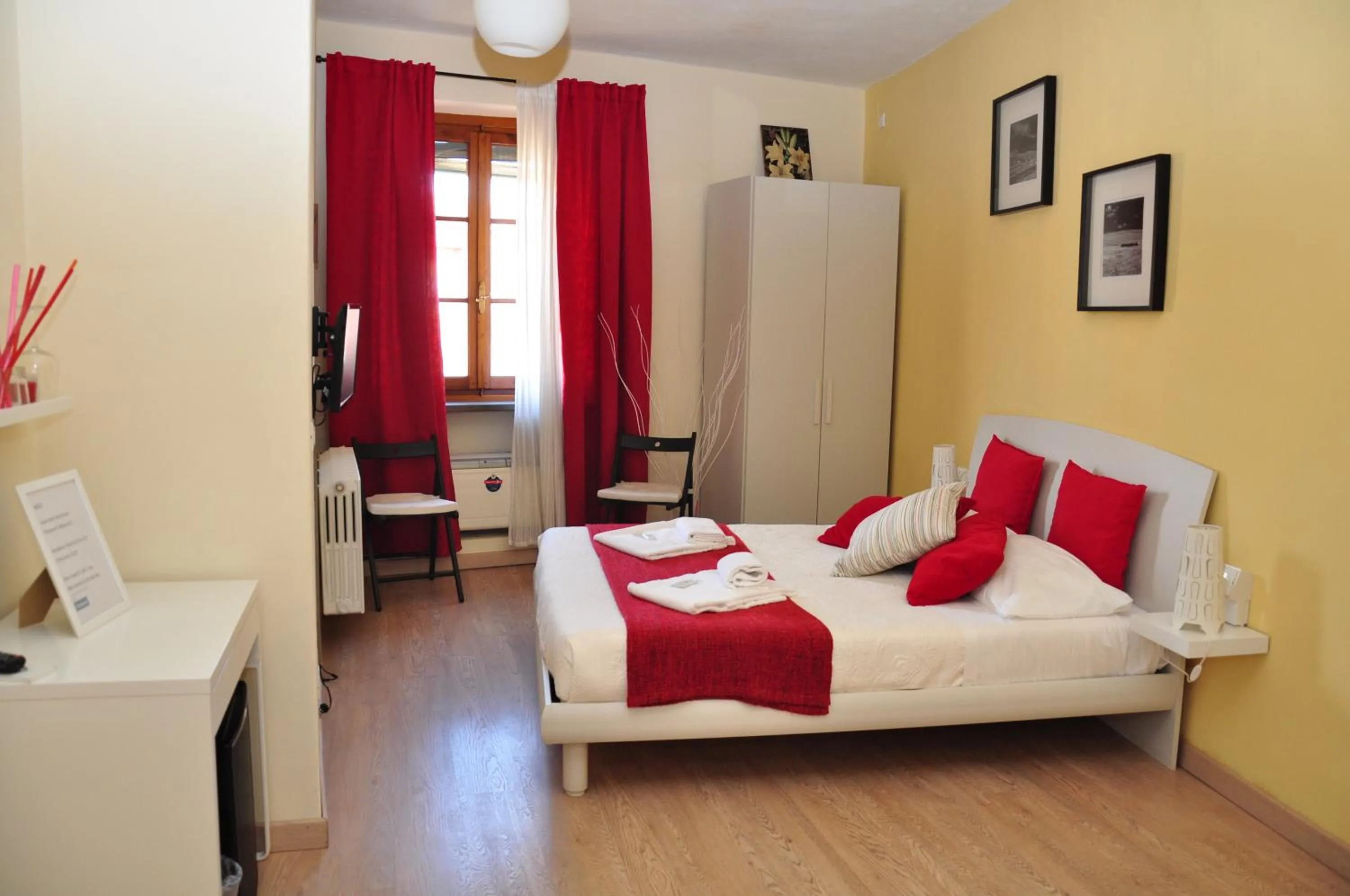 Day, Bed in At Home Bed and Breakfast