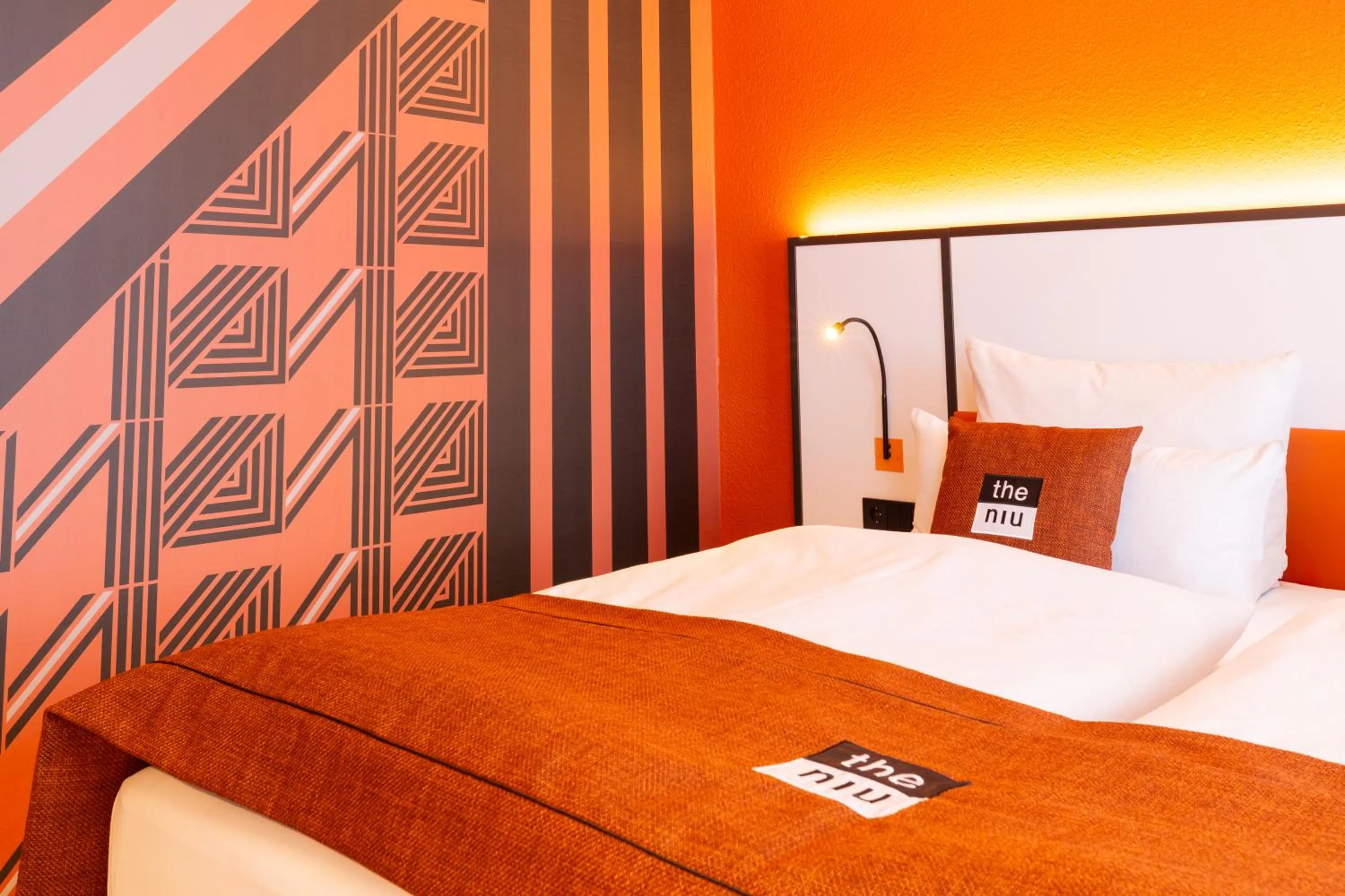 Photo of the whole room, Bed in Holiday Inn - the niu, Blade Solingen by IHG