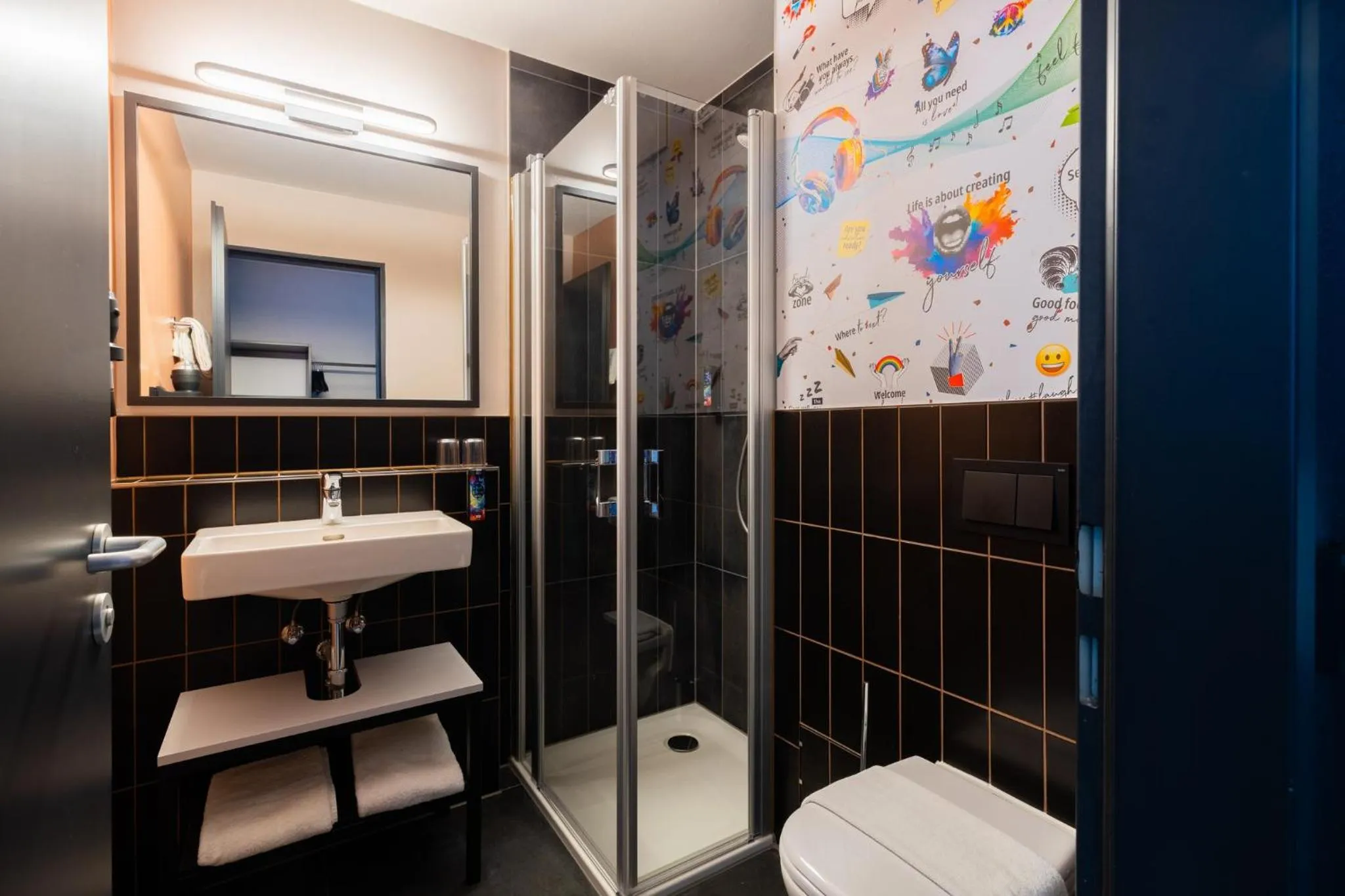 Photo of the whole room in Holiday Inn - the niu, Blade Solingen by IHG