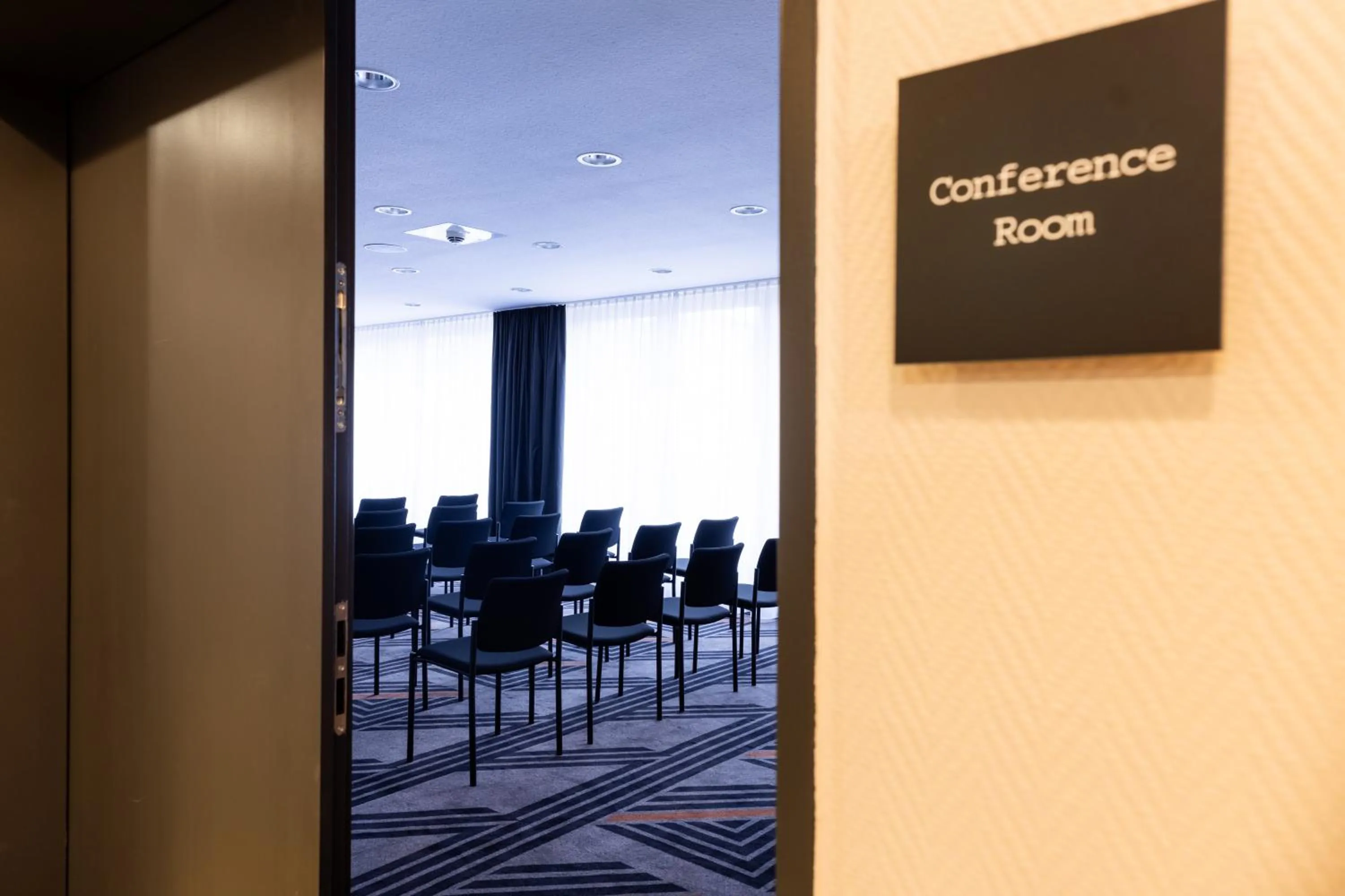 Meeting/conference room in Holiday Inn - the niu, Blade Solingen by IHG