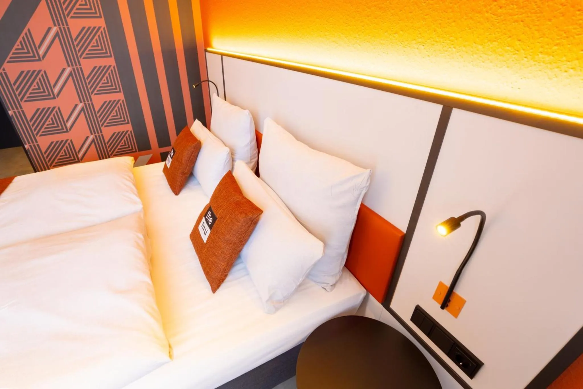 Photo of the whole room, Bed in Holiday Inn - the niu, Blade Solingen by IHG