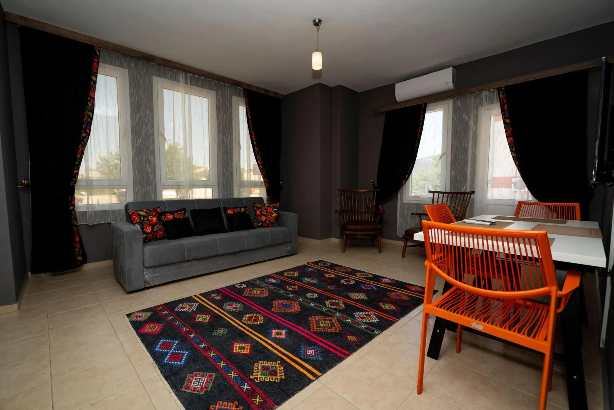 Living room in ESQUIRE HOTELS and LOUNGES