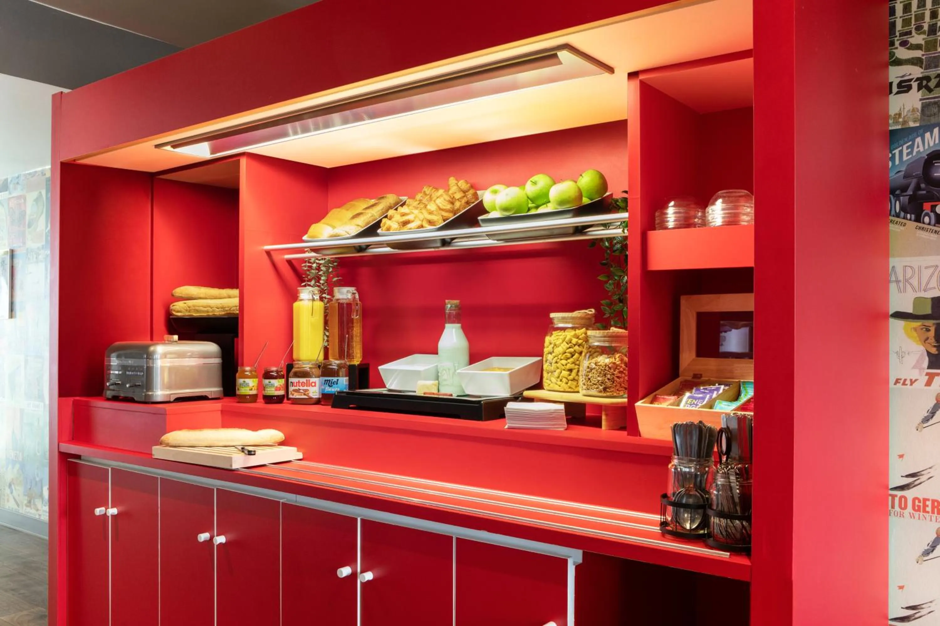 Breakfast in hotelF1 Chilly Mazarin les Champarts