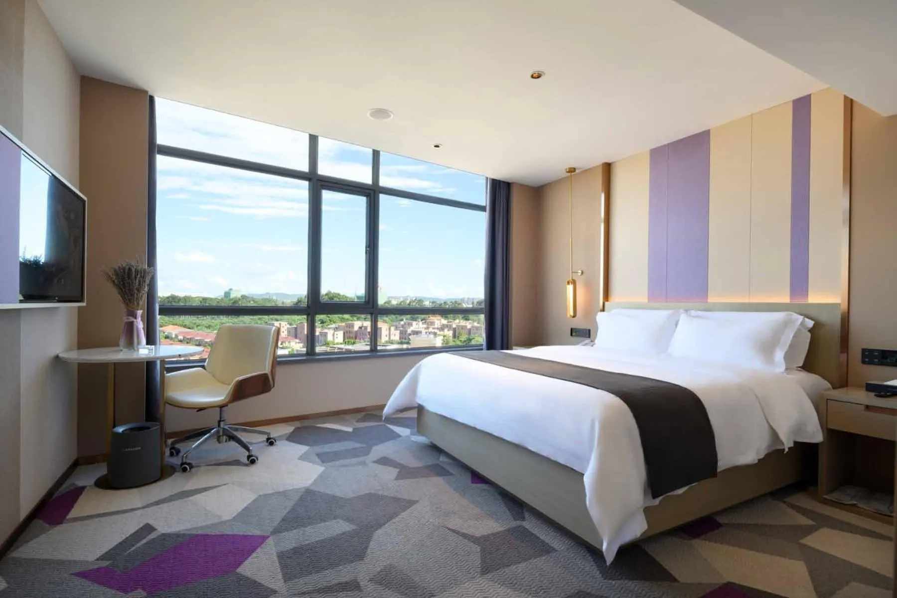 Photo of the whole room in Lavande Hotel Dongguan Songshan Lake