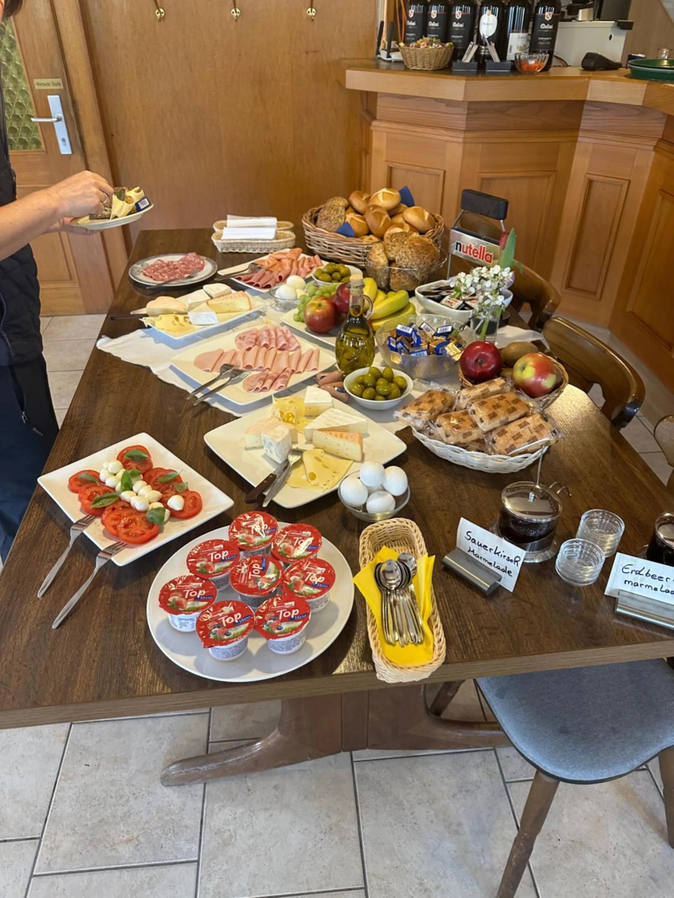Buffet breakfast in Gasthof Neusitz