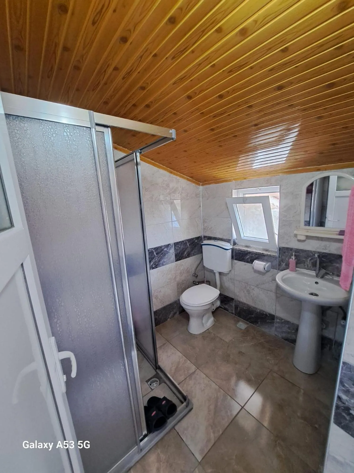 Toilet in Salda Gölü Çeliköz Apart