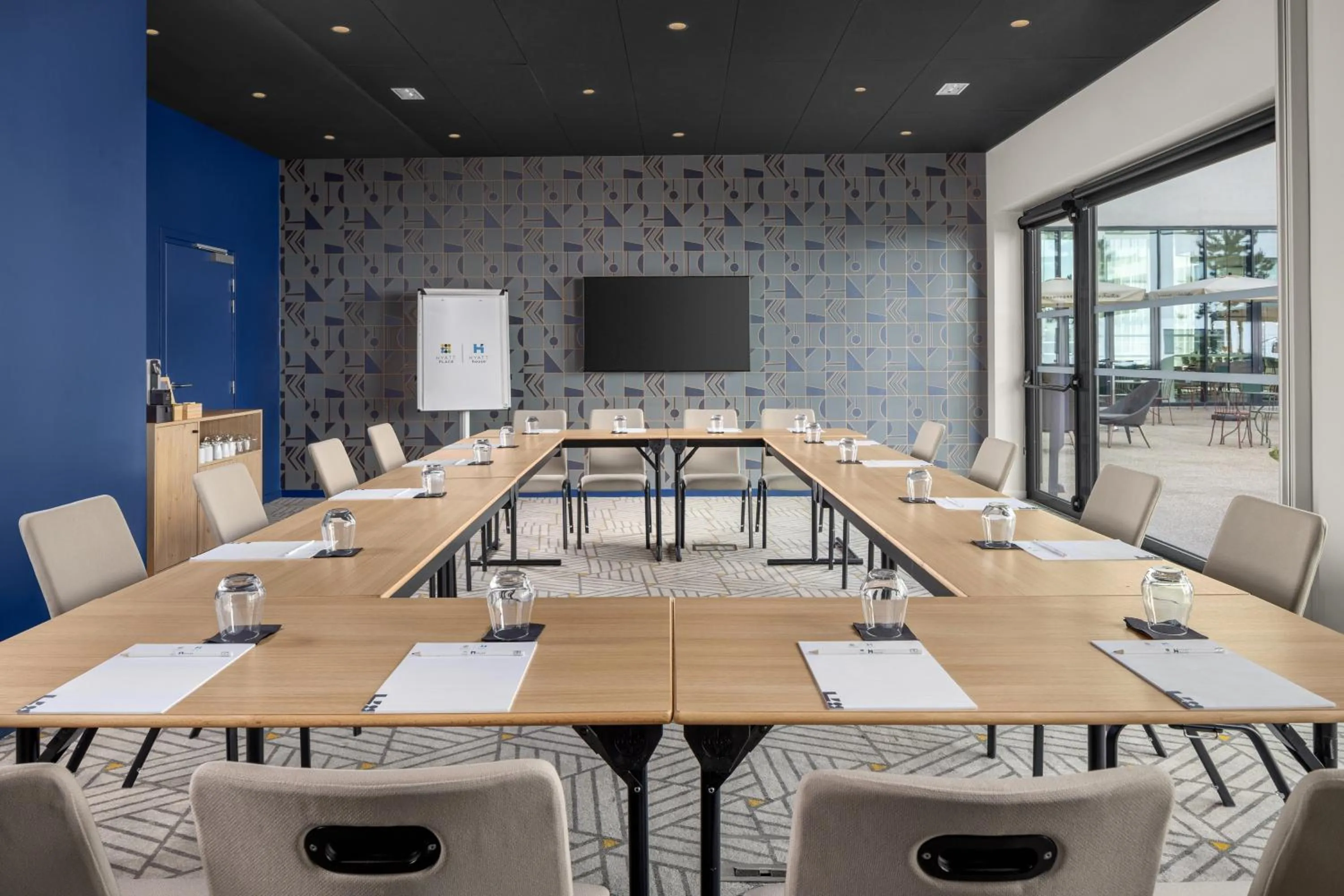 Meeting/conference room in Hyatt House Paris Charles de Gaulle Airport